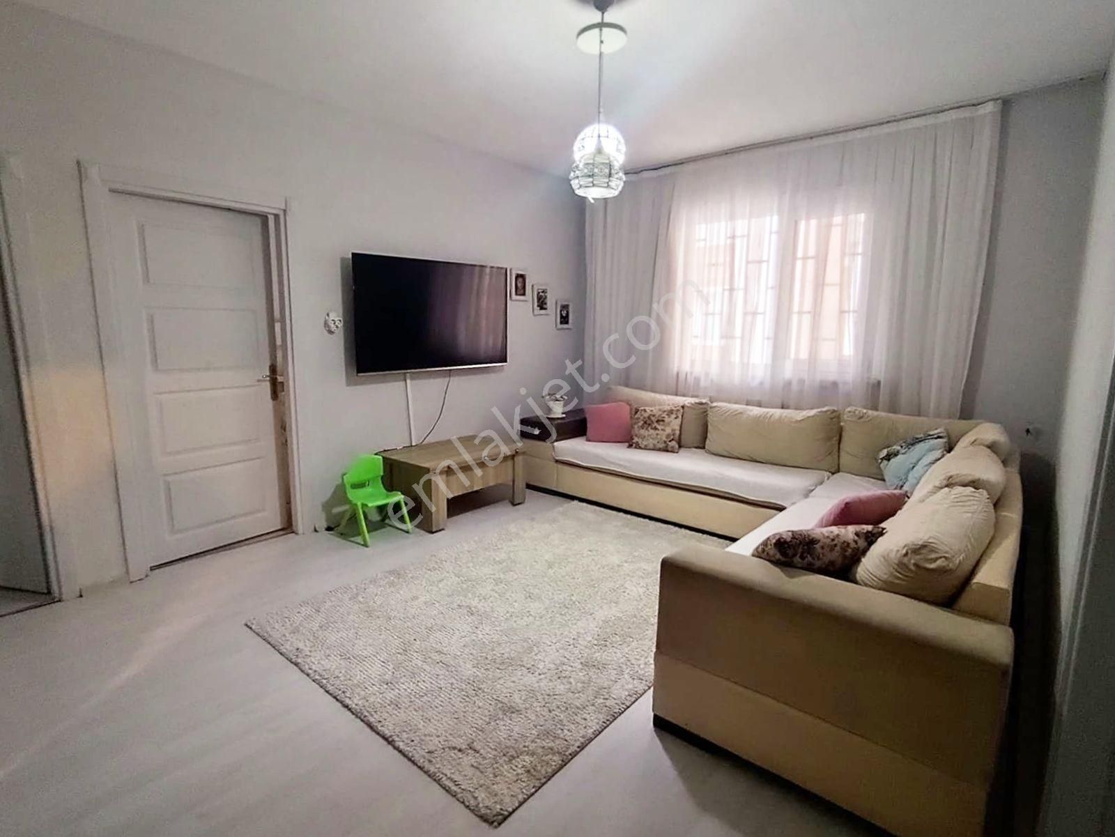 Adnan Kahveci Metroya Yürüme 36m2 Arsa Paylı 3+1 Yüksek Giriş - Görsel 4