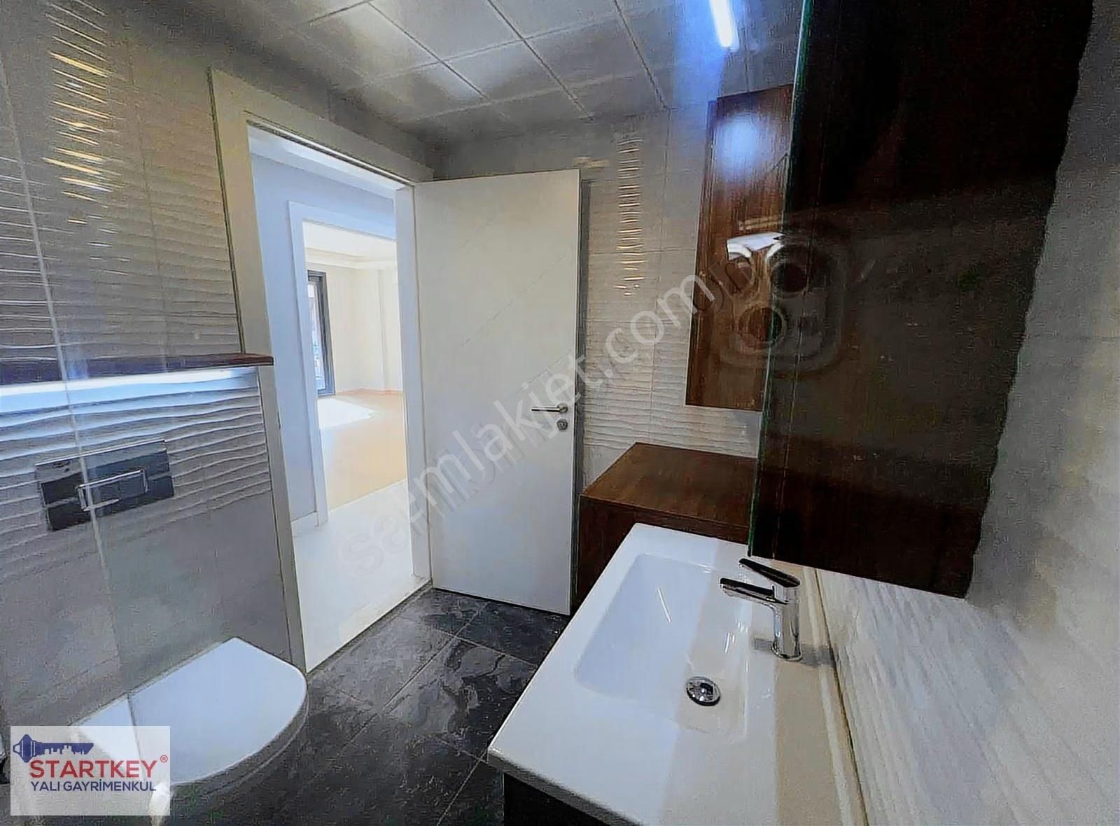 Karşıyaka Bostanlıda Sahile Yakın Sıfır 3+1 Satılık Daire - Görsel 3