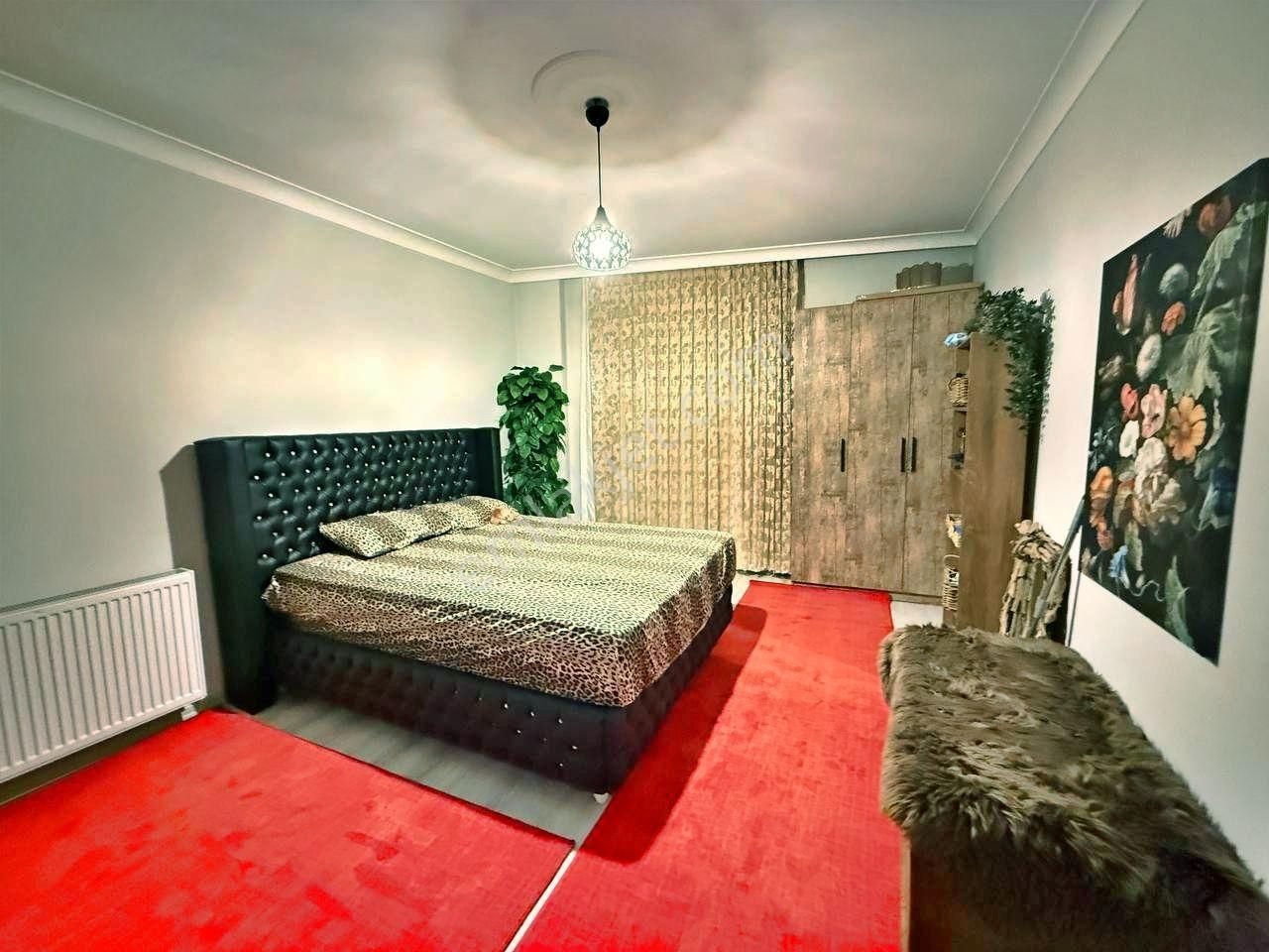 Uytundan Edremitte Lüks Tasarım Eşyalı Doğalgazlı 2+1 Kiralık - Görsel 4