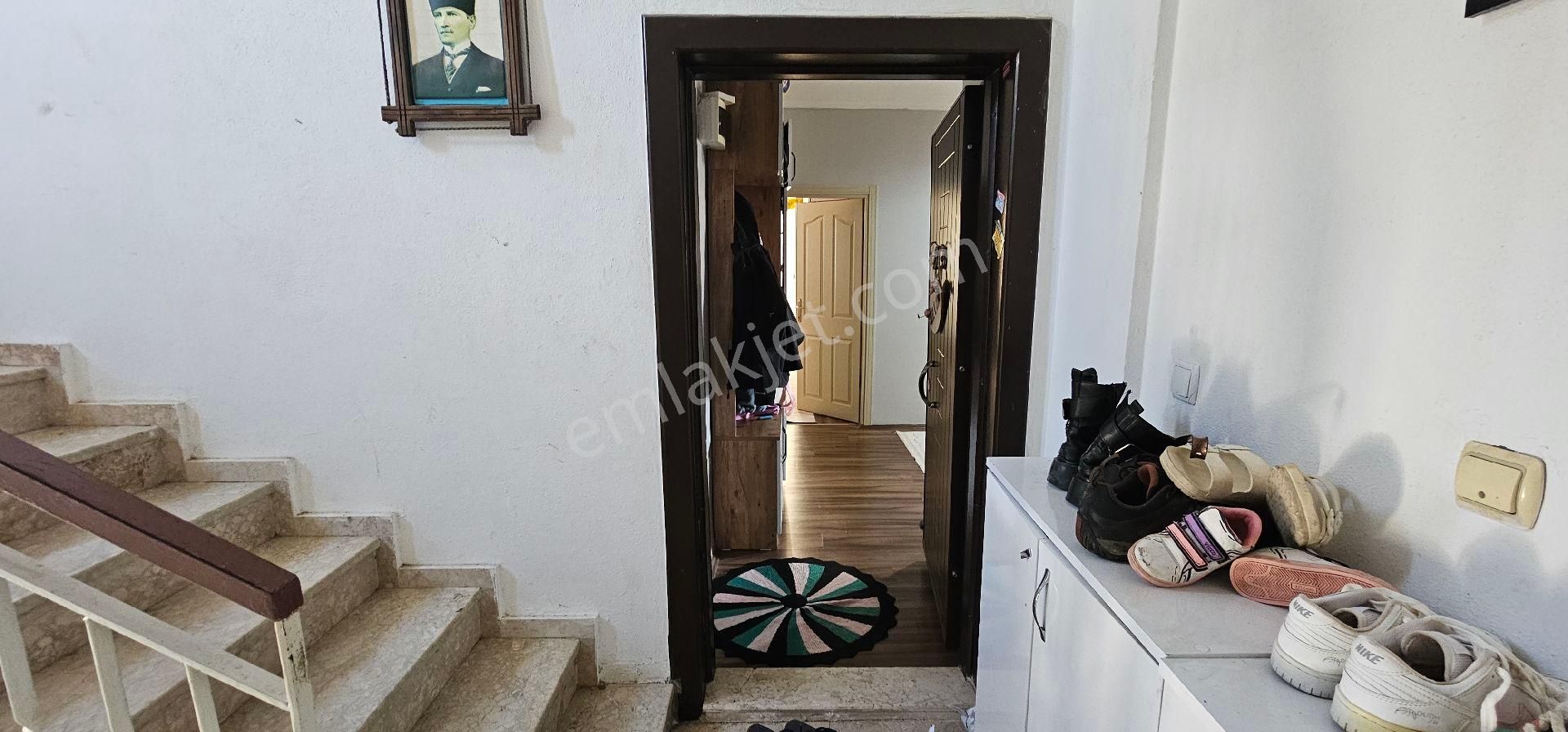 Şehrin Ortasında Doğayla İç İçe Deniz Manzaralı Satılık Geniş 2+1 Daire - Görsel 5