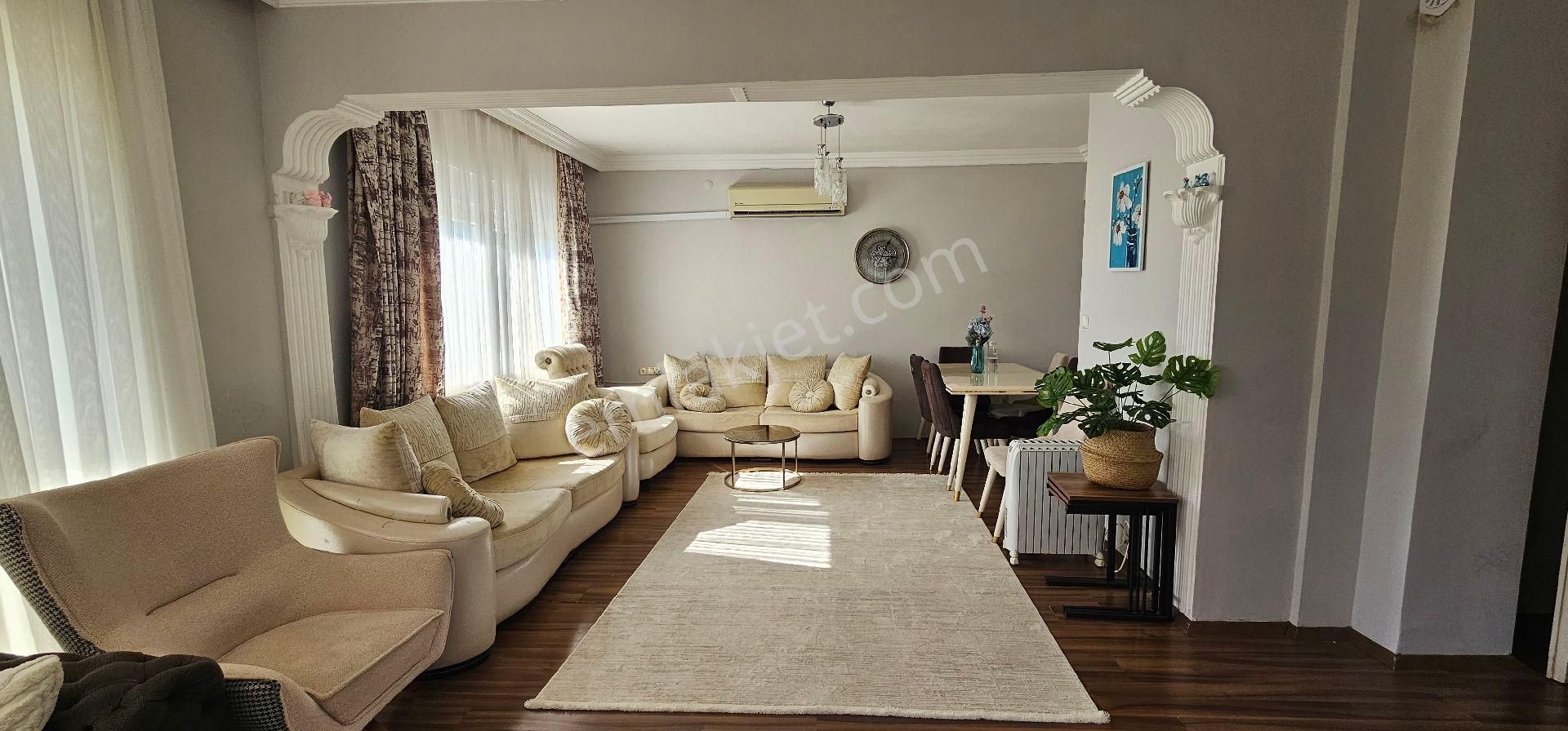 Şehrin Ortasında Doğayla İç İçe Deniz Manzaralı Satılık Geniş 2+1 Daire - Görsel 11