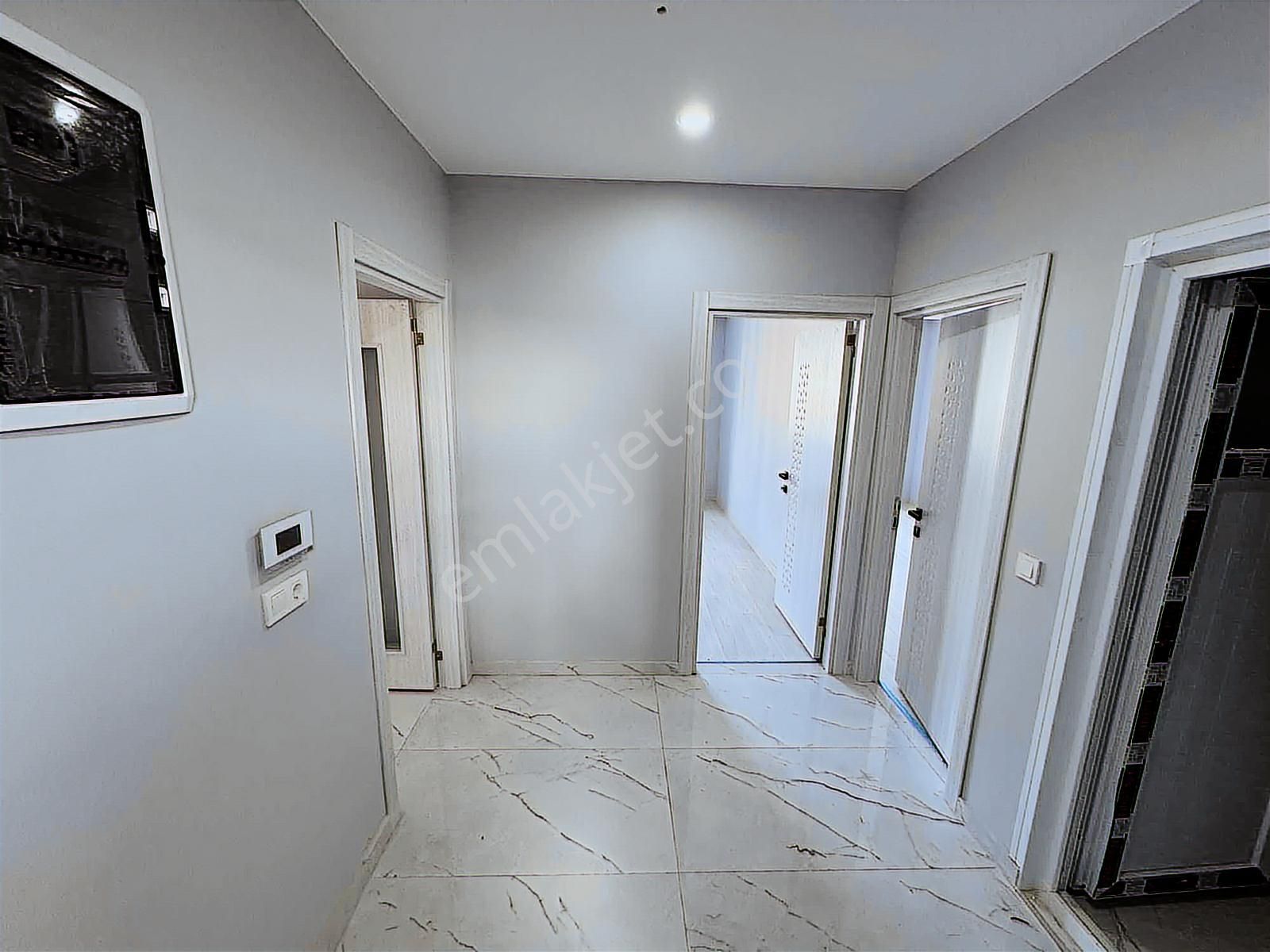 Mavigöl Mh Kiralık 2+1 Amerikan Mutfaklı Arakat Daire Balkonlu - Görsel 3