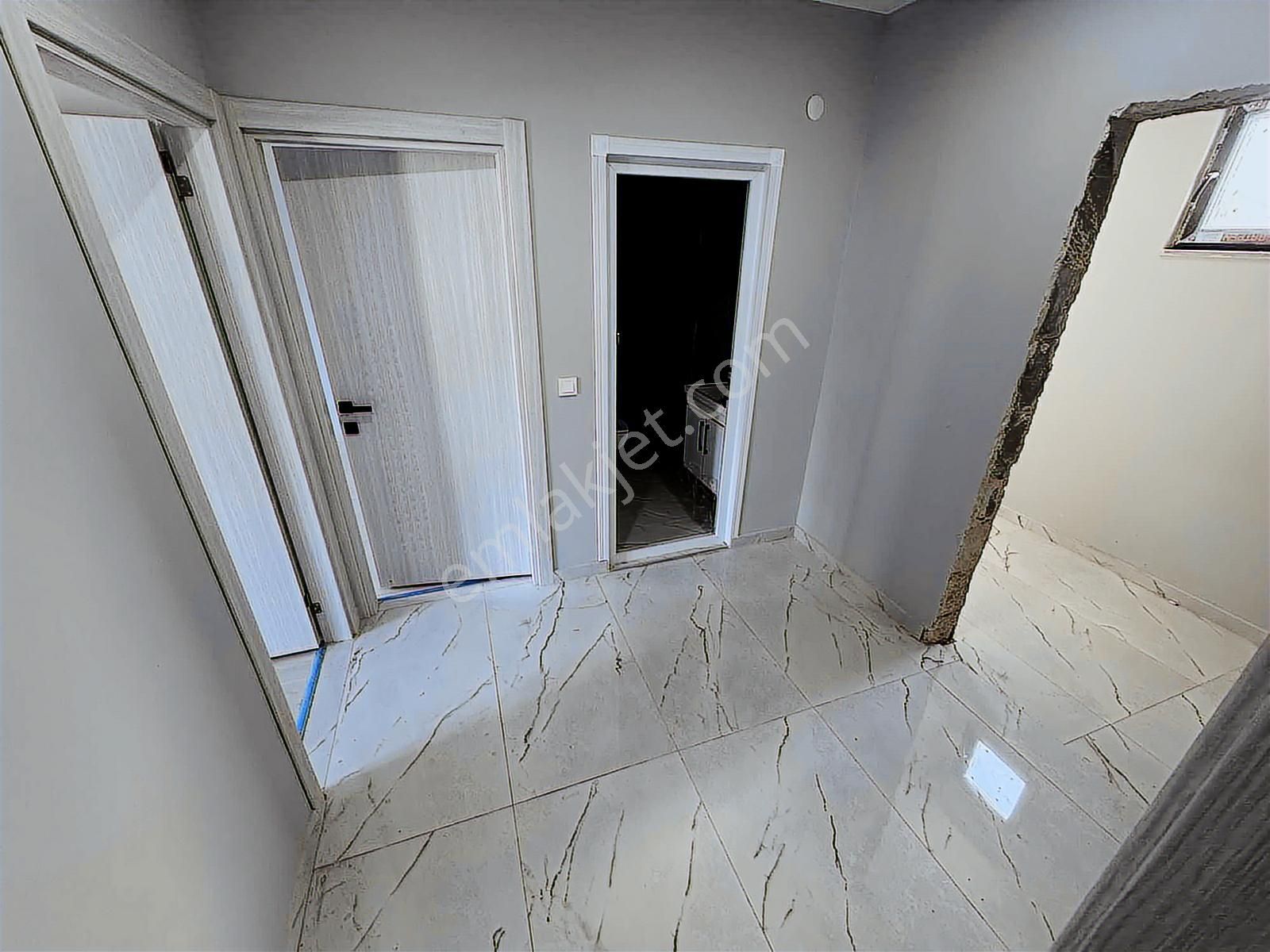 Mavigöl Mh Kiralık 2+1 Amerikan Mutfaklı Arakat Daire Balkonlu - Görsel 2