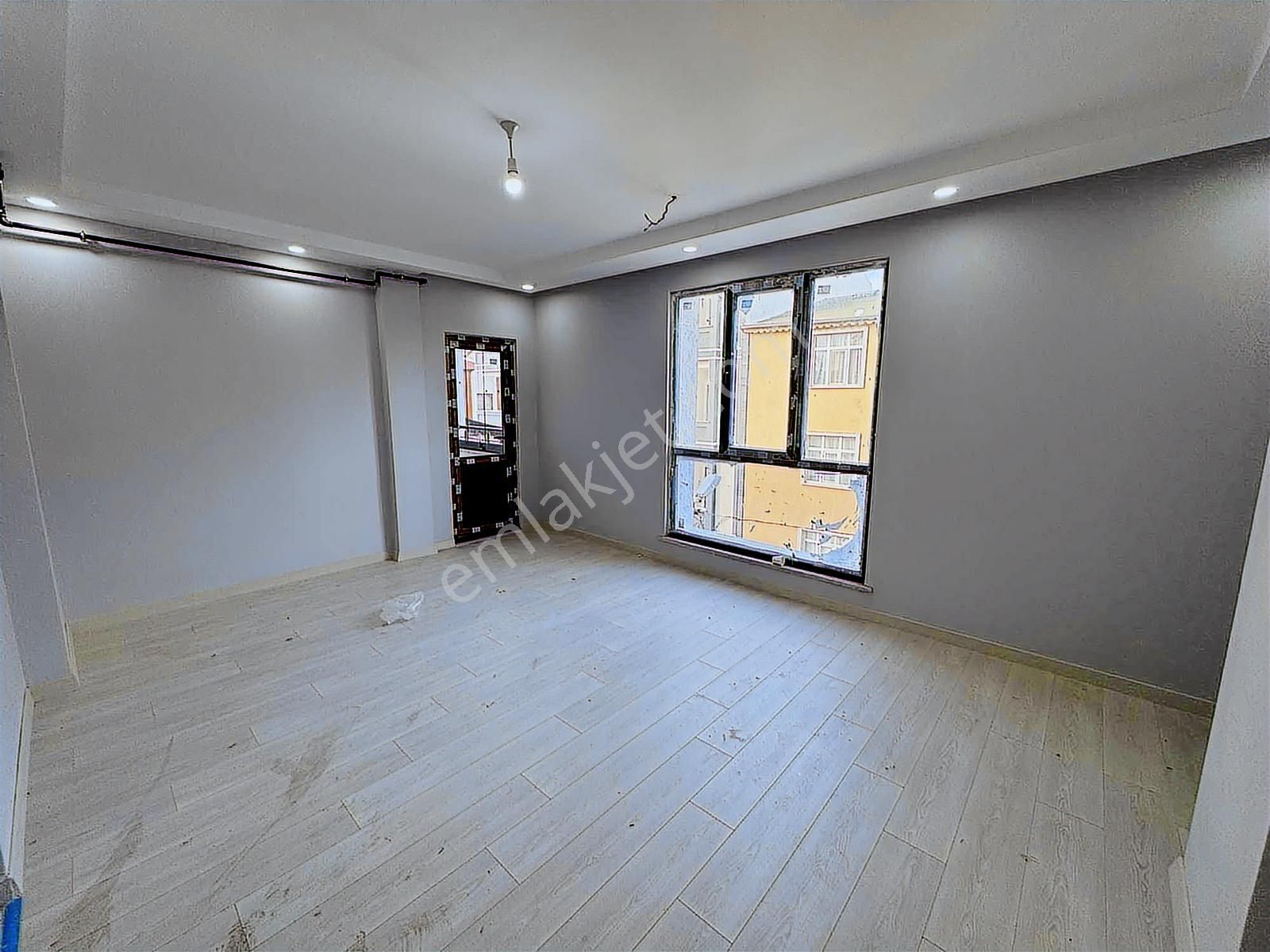 Mavigöl Mh Kiralık 2+1 Amerikan Mutfaklı Arakat Daire Balkonlu