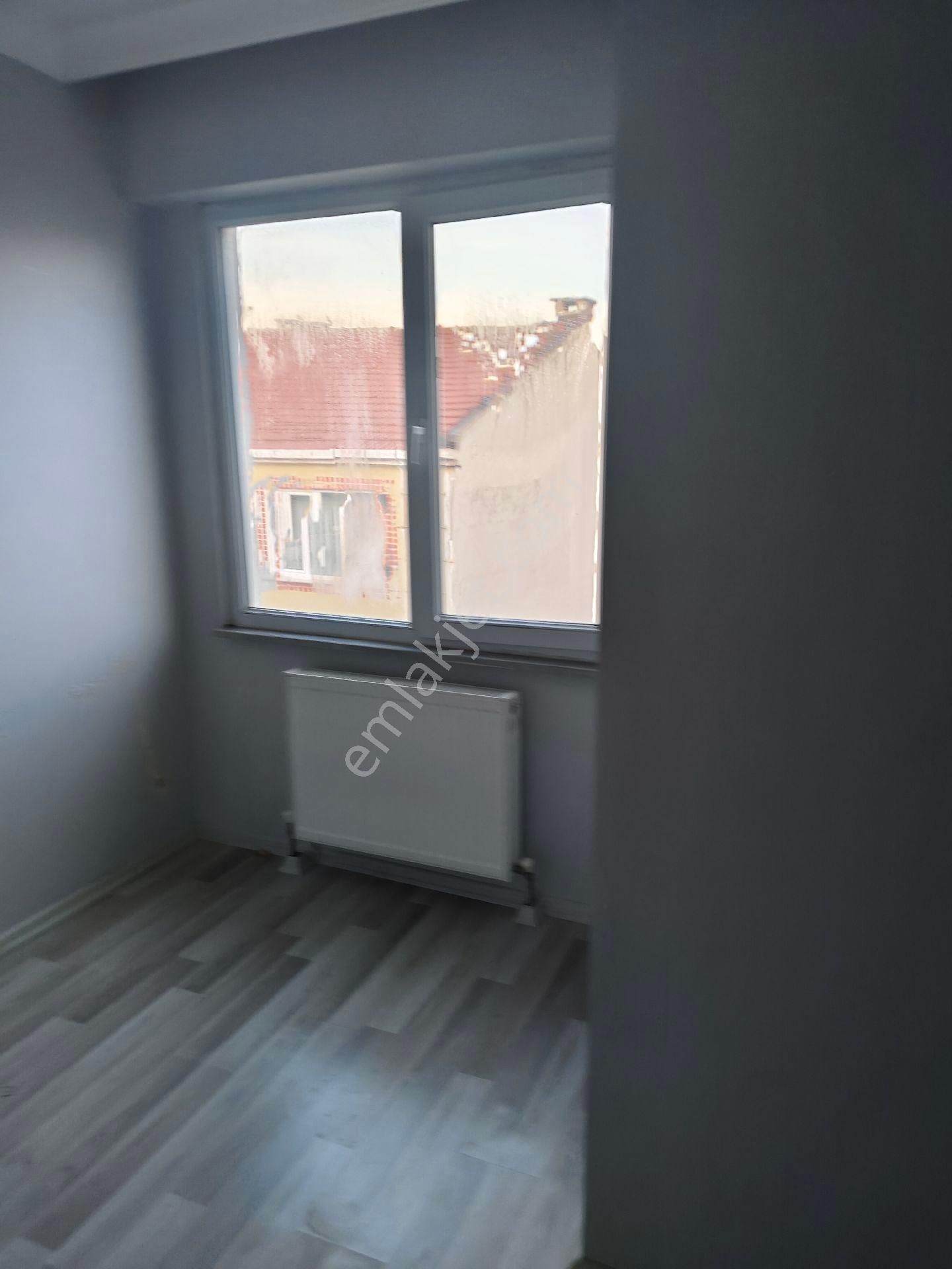 Çorlu Silahtarağa Mahellesinde Satilik 2t1 Daire - Görsel 4