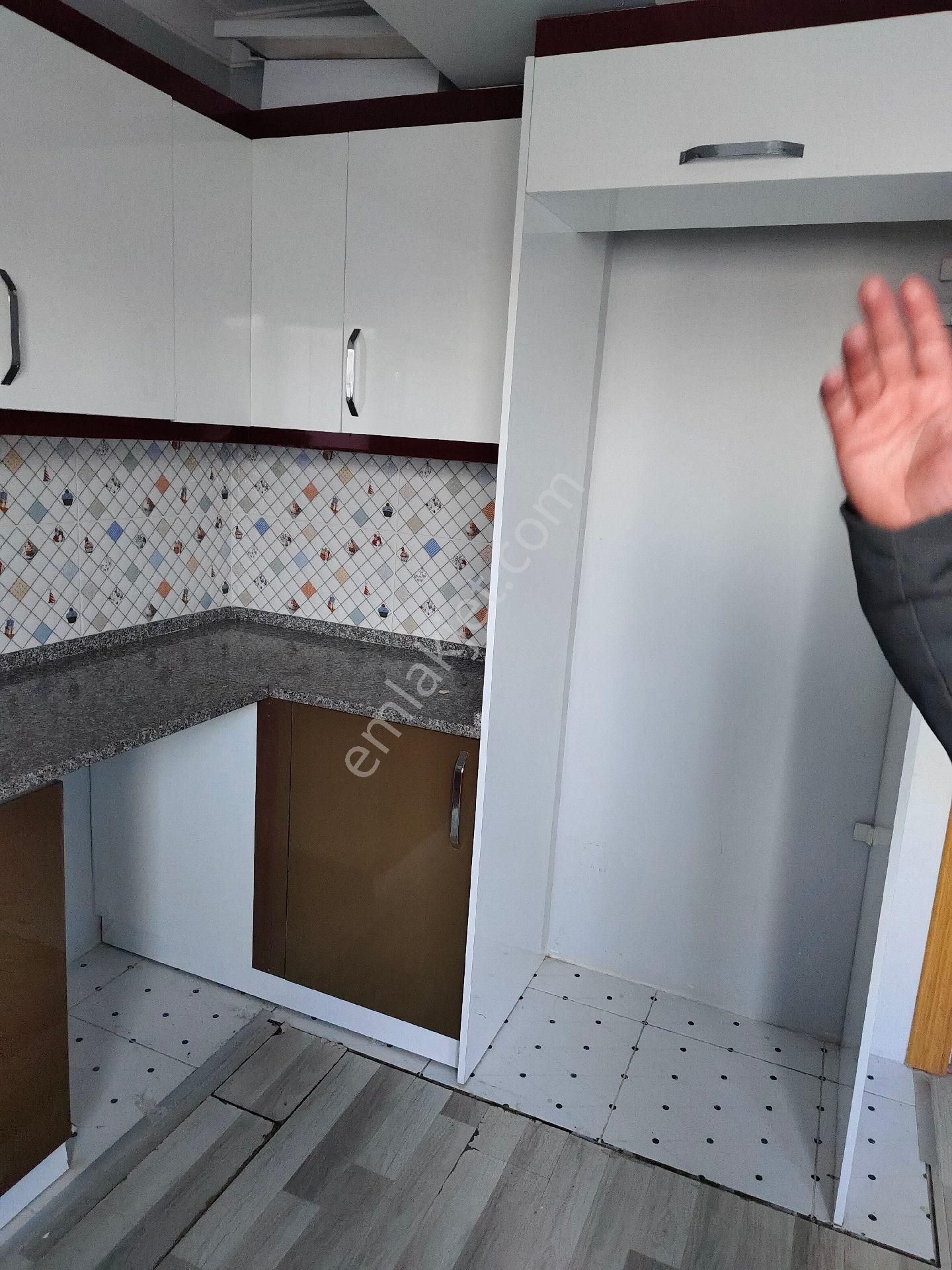 Çorlu Silahtarağa Mahellesinde Satilik 2t1 Daire