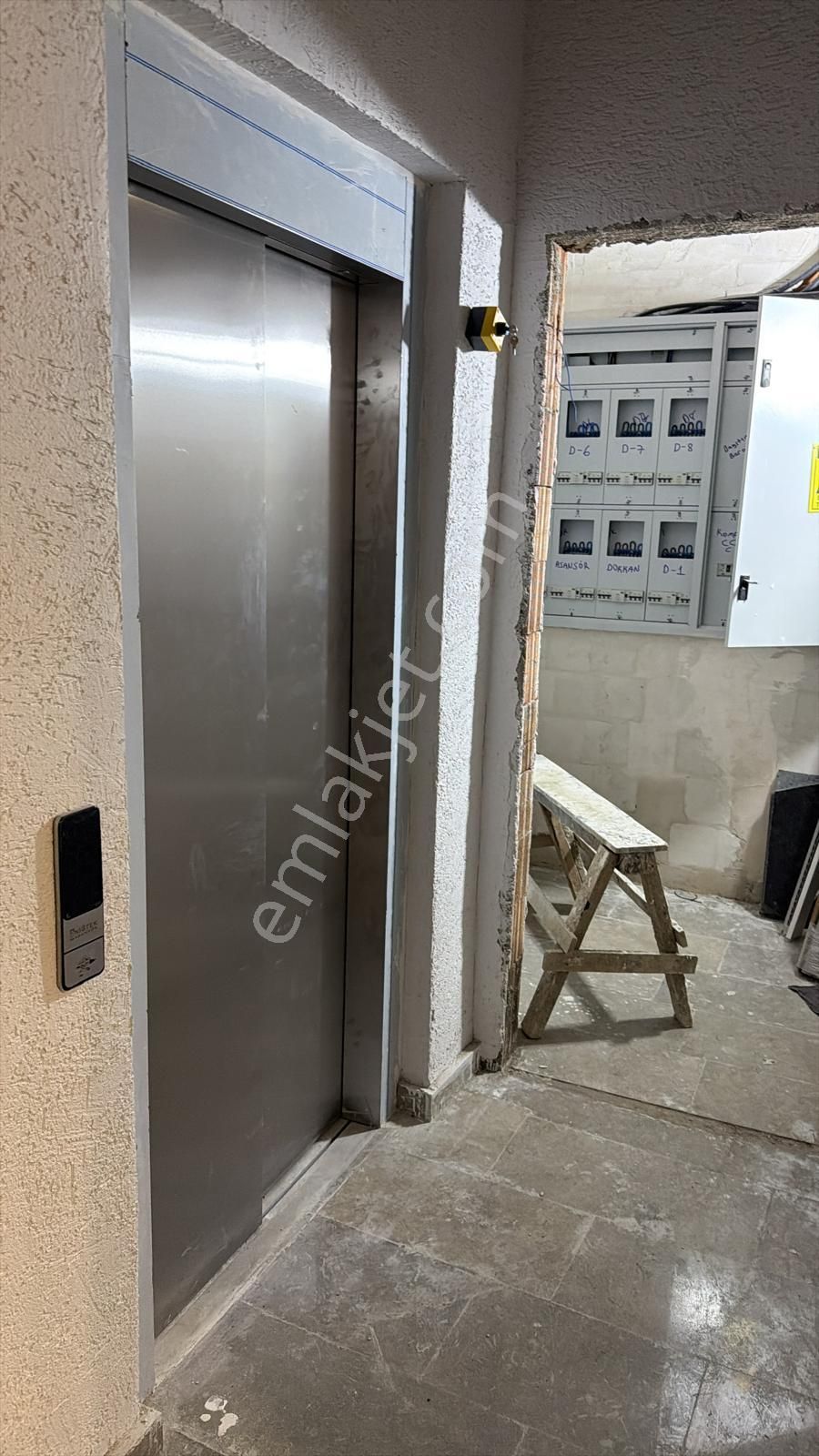 58. Bulvar'a Cephe Sıfır 2+1 Daire (oturuma Hazır) - Görsel 3