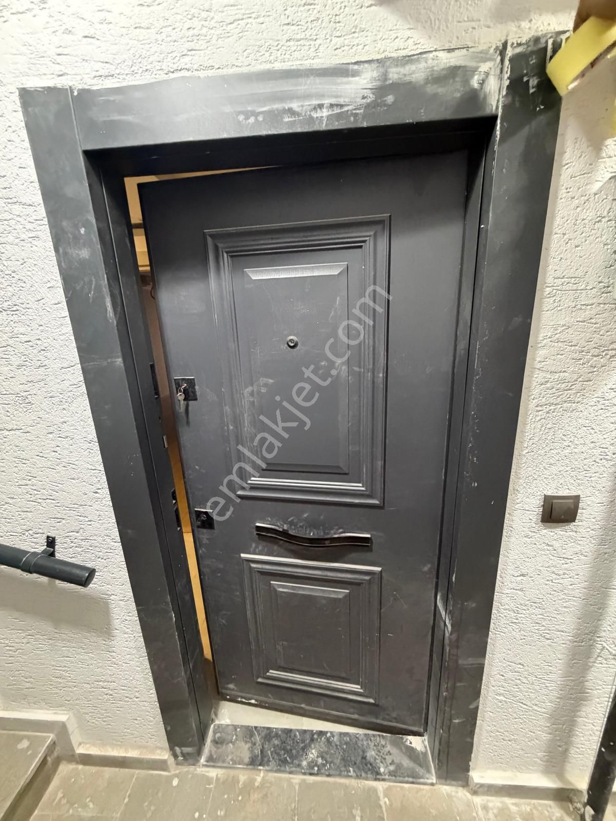 58. Bulvar'a Cephe Sıfır 2+1 Daire (oturuma Hazır) - Görsel 5