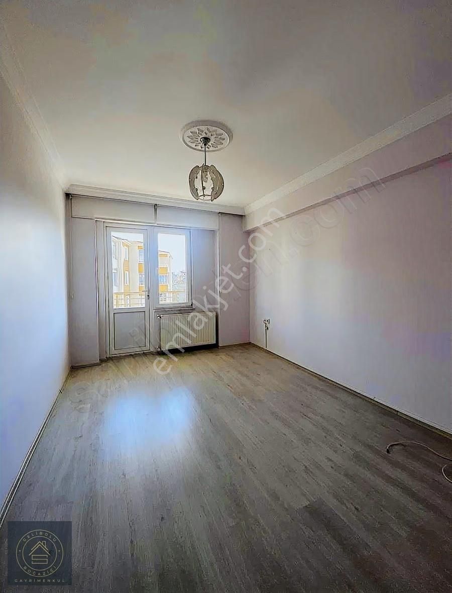 26 Kasım Caddesi Civarında Kiralık Ebeveyn Banyolu 3+1 Daire - Görsel 3