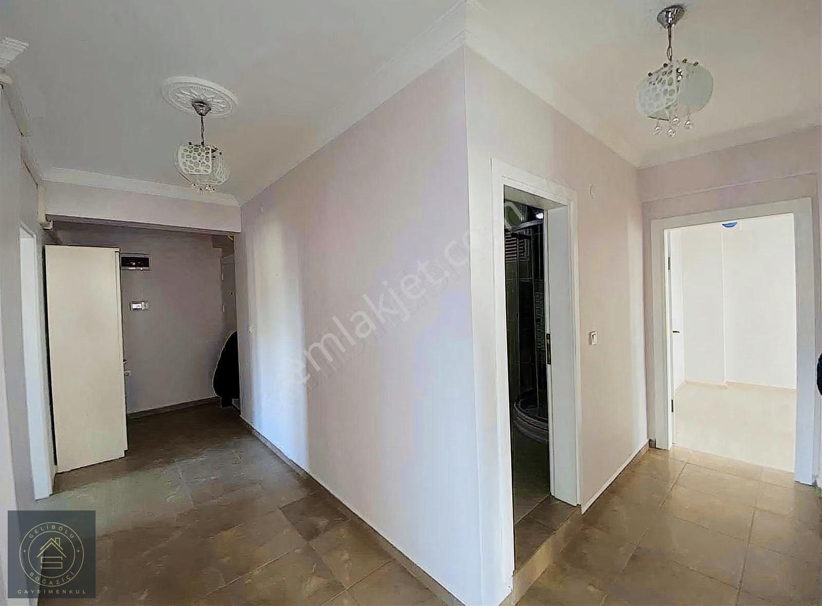 26 Kasım Caddesi Civarında Kiralık Ebeveyn Banyolu 3+1 Daire - Görsel 14