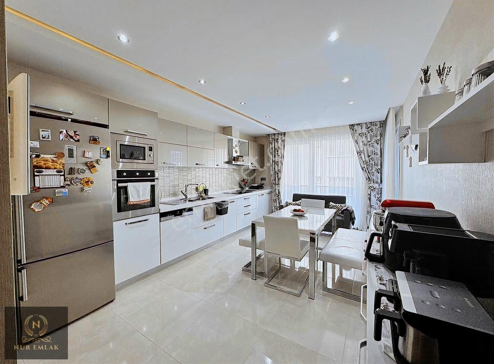 Beylikdüzü Adnan Kahveci'de Dorapark 2'de 4+1 Ultra Lüks Daire - Görsel 23