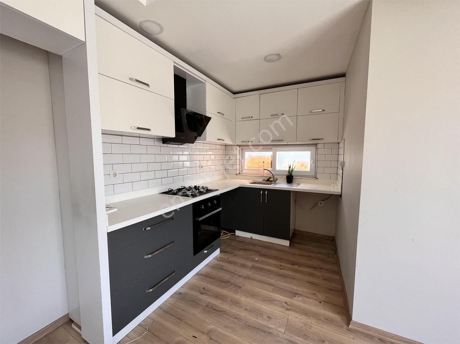 Kiralık Daire 2+1 Kızılarık Mahallesi Cadde Üzeri - Görsel 12