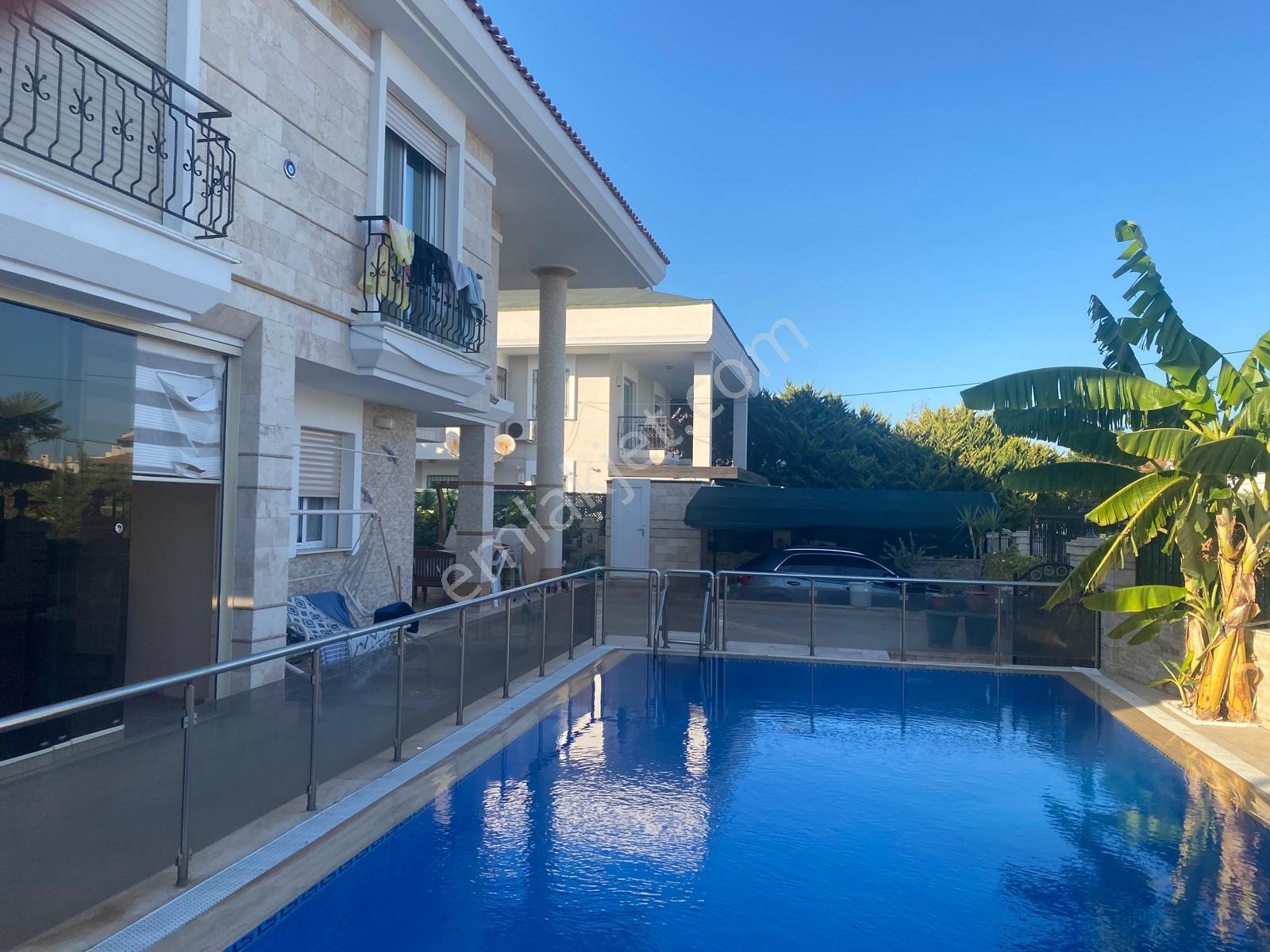 Çeşme Ilıca Yıldızburnu Mevkiine Yakın Sezonluk Kiralık Villa - Görsel 24