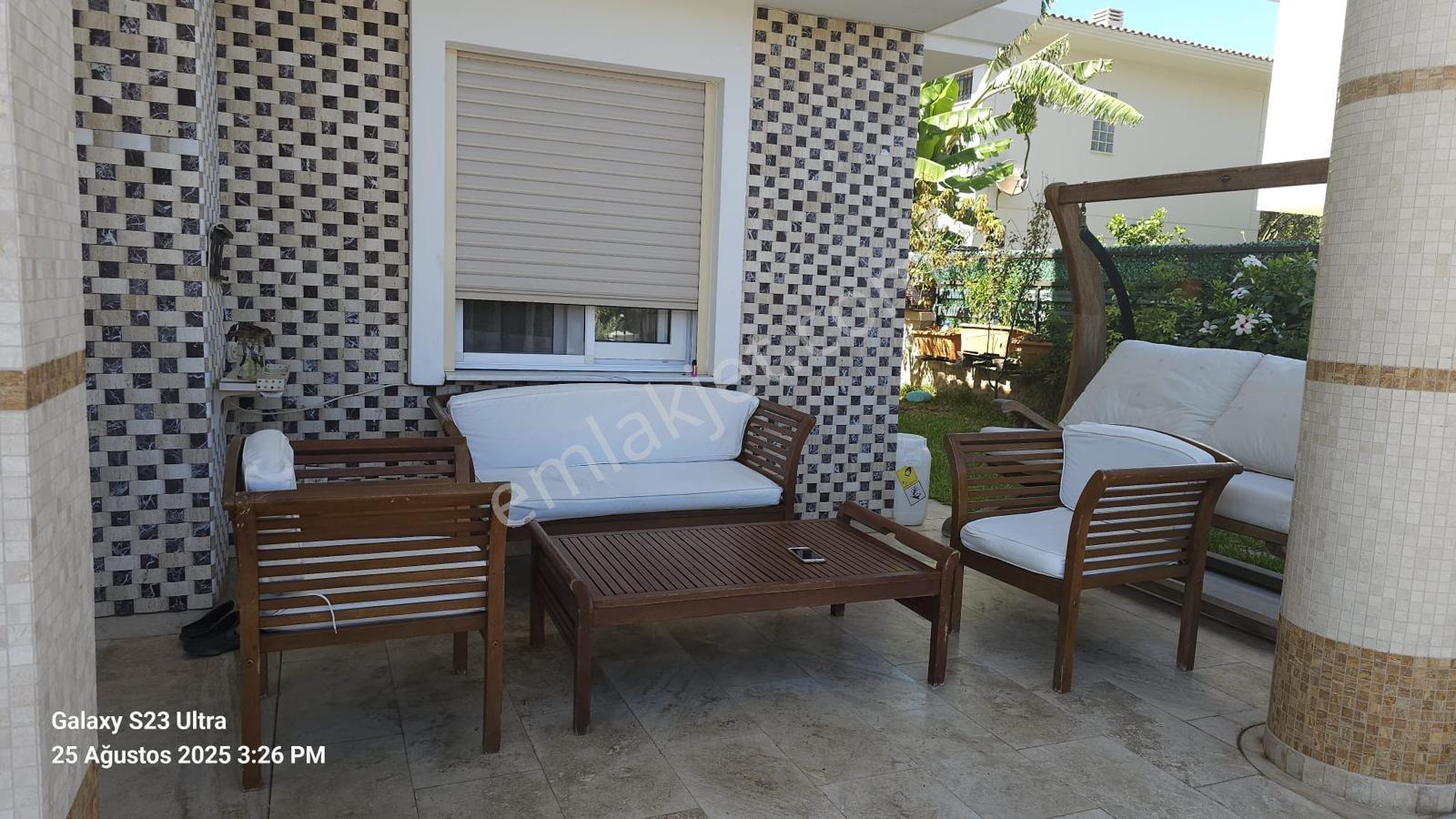 Çeşme Ilıca Yıldızburnu Mevkiine Yakın Sezonluk Kiralık Villa - Görsel 19