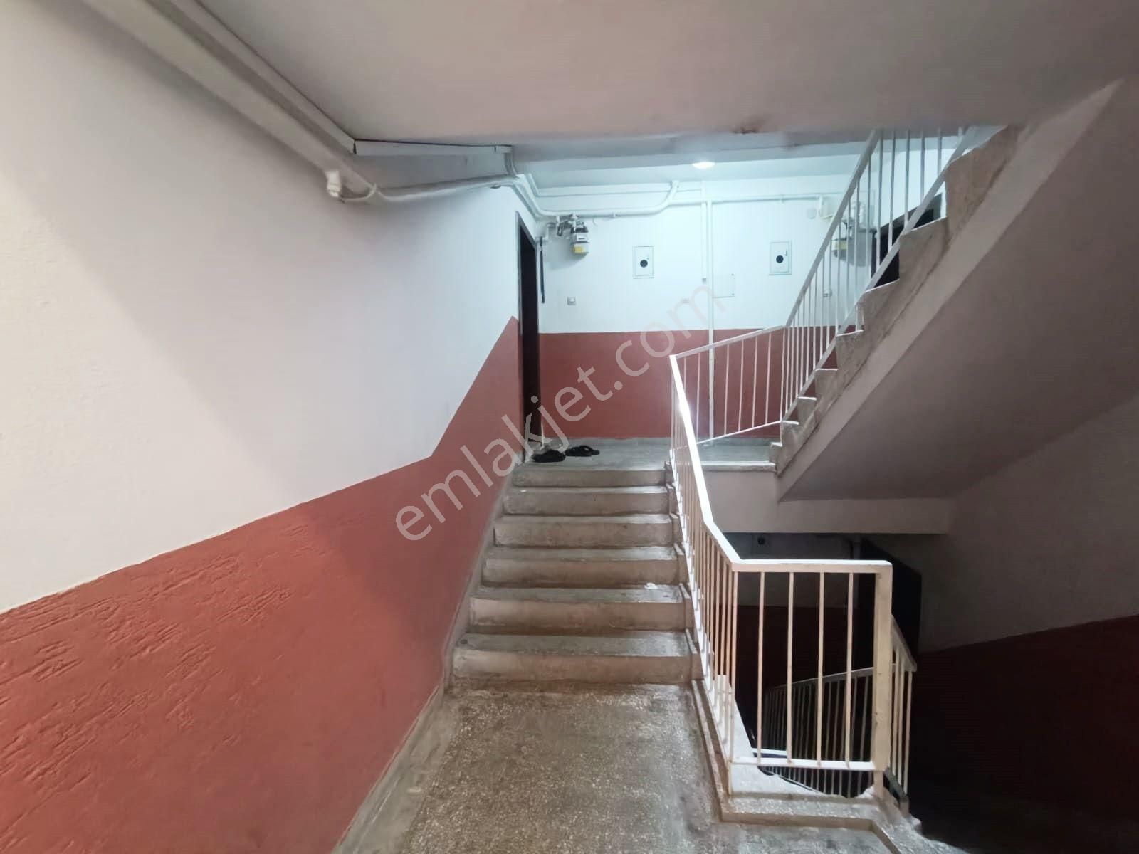 Sincan Atatürk Mhde 2+1 Yüksek Giriş Kat Konumunda Yapılı Balkonlu Daire - Görsel 33