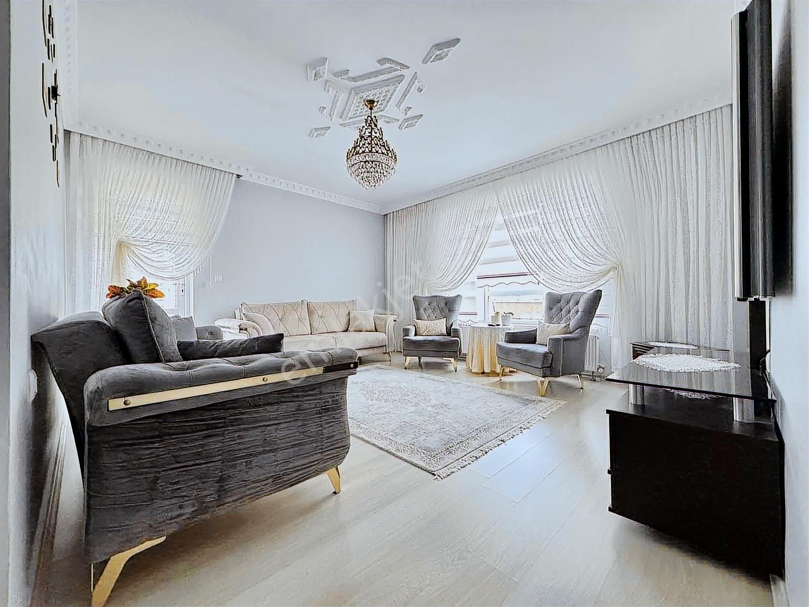 ▃natoyolu Yakını Asansörlü Yapılı Manzaralı 3+1 Fırsat Daire!▃