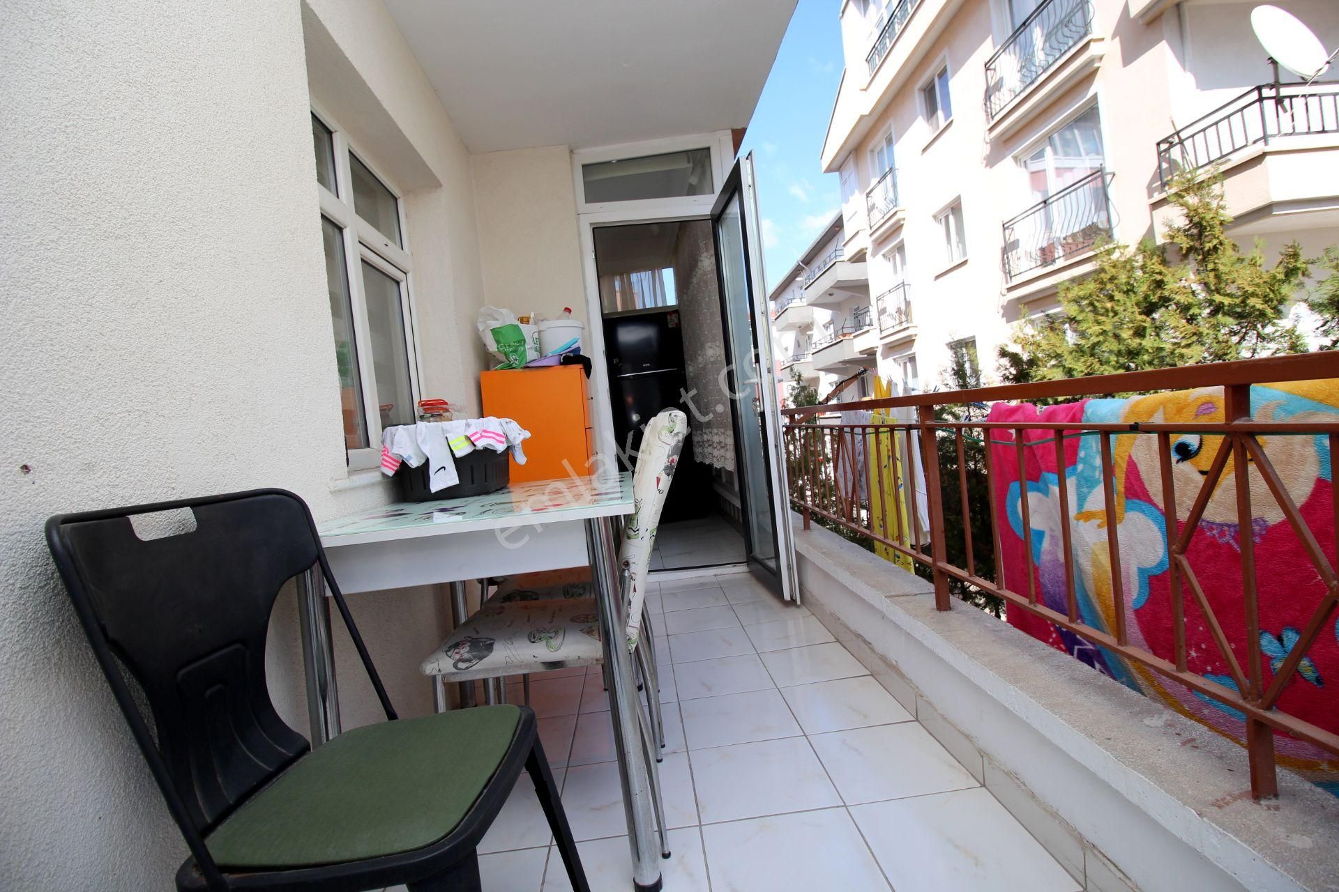 Emre Emlak'tan Cadde Üzeri Lüks Yapılı 2+1 Satılık Daire - Görsel 23