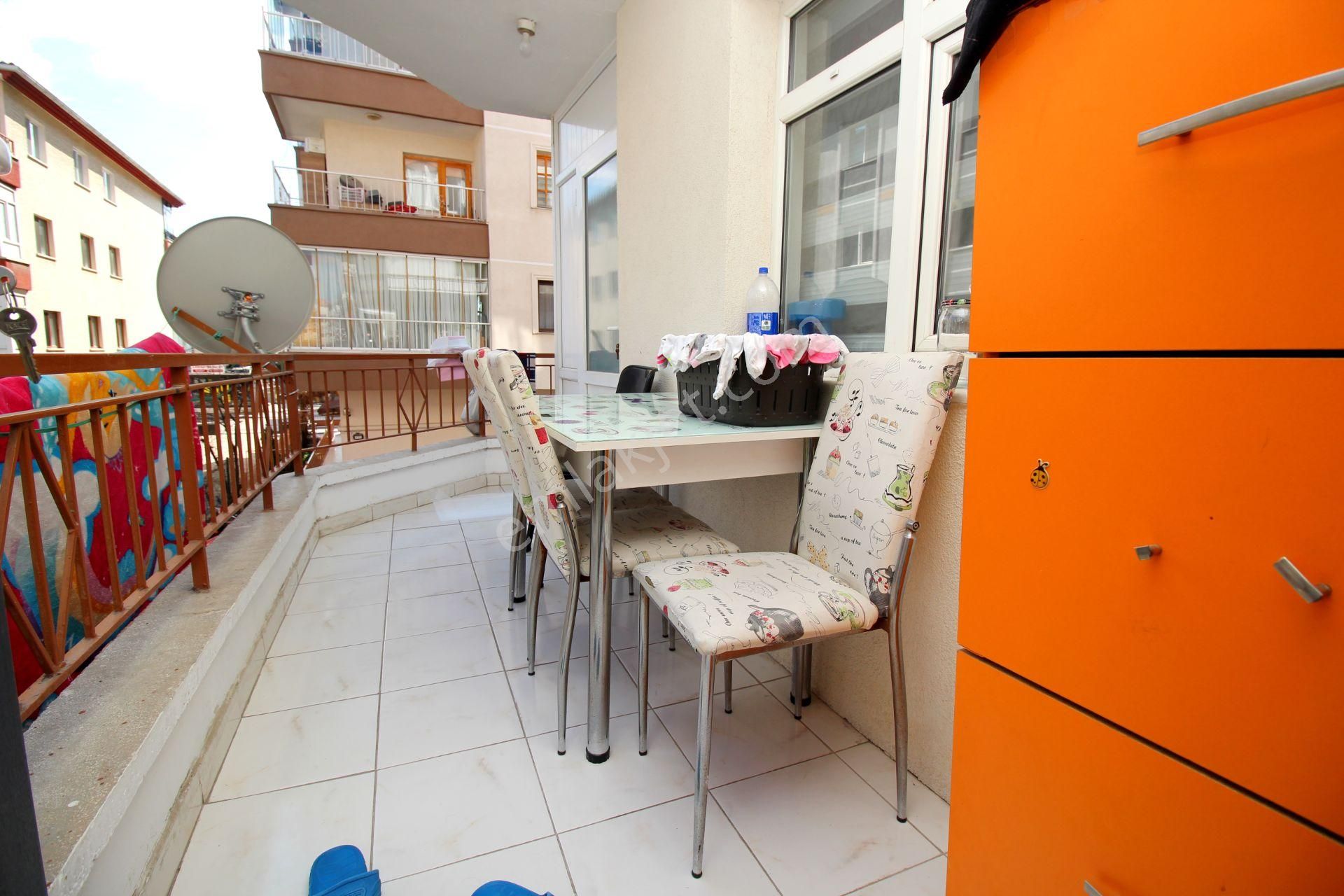 Emre Emlak'tan Cadde Üzeri Lüks Yapılı 2+1 Satılık Daire - Görsel 21