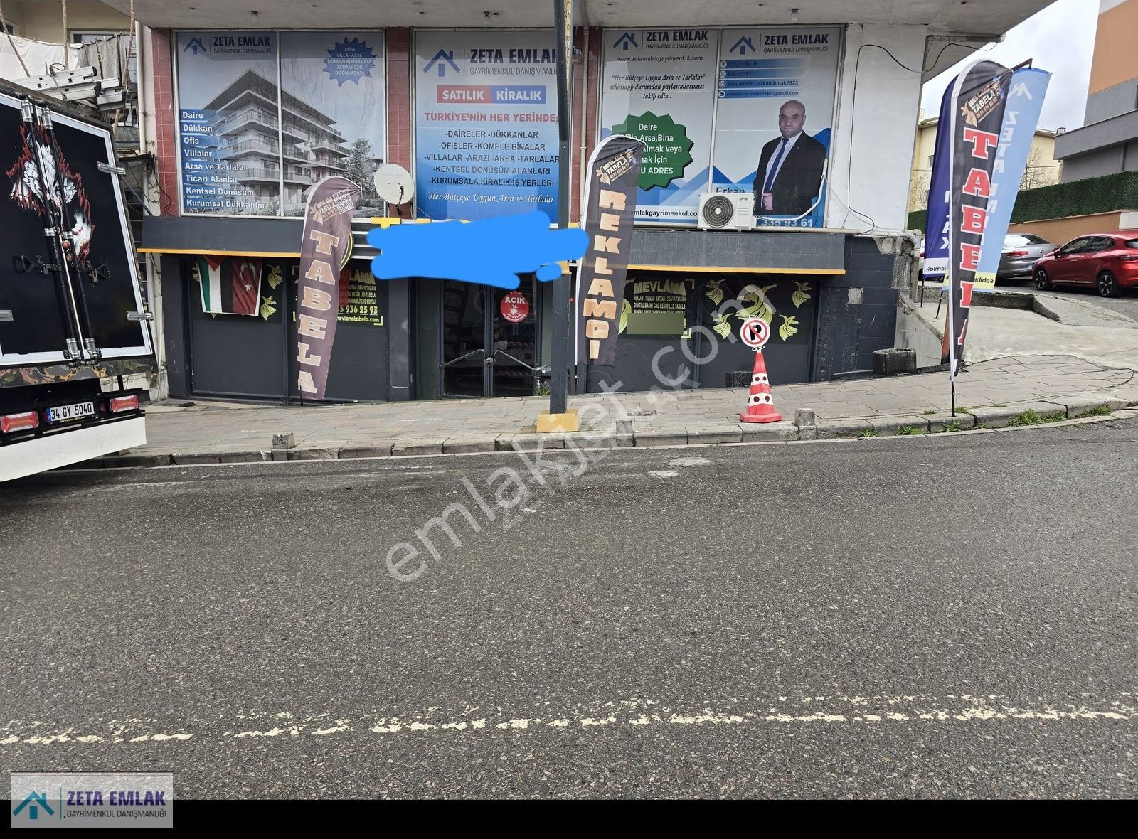 Pendik'te Ana Cadde Üzeri Kiralık 150m² Dükkan