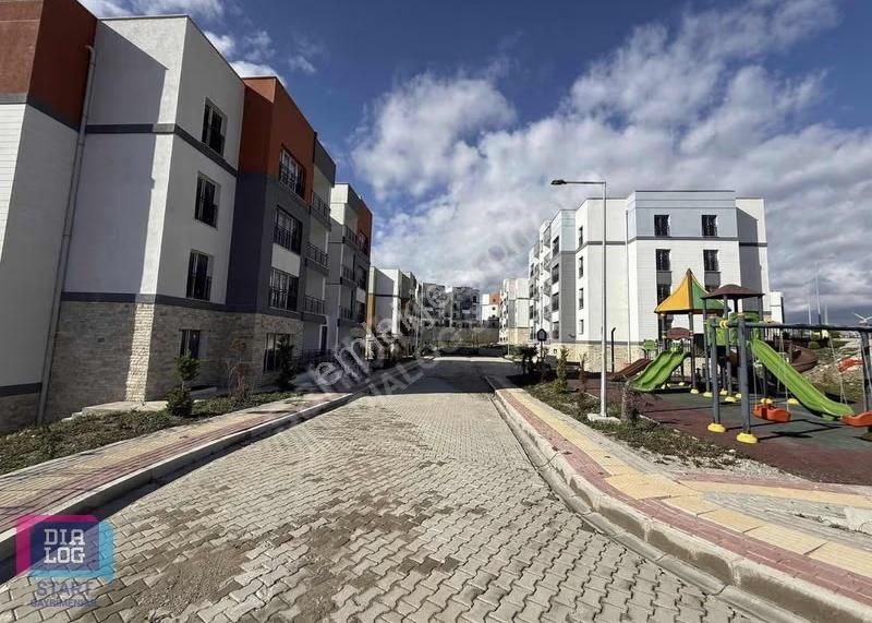 Yazlık Tadında 3.etap Seferisar Toki Konutları 2+1 Kiralık