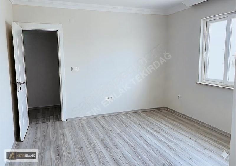 Tekirdağ Süleymanpaşa Ortacami Mahallesinde Satılık 2+1 Daire - Görsel 2