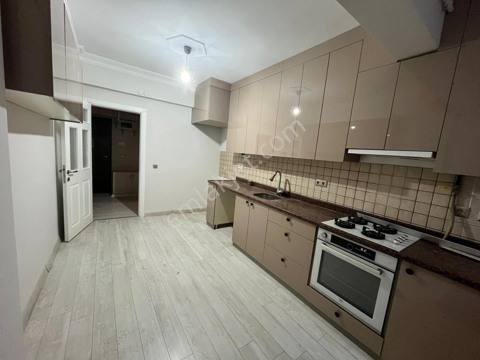 Kavacık Çubuklu Sitede 4+1 150 M Arakat - Görsel 2