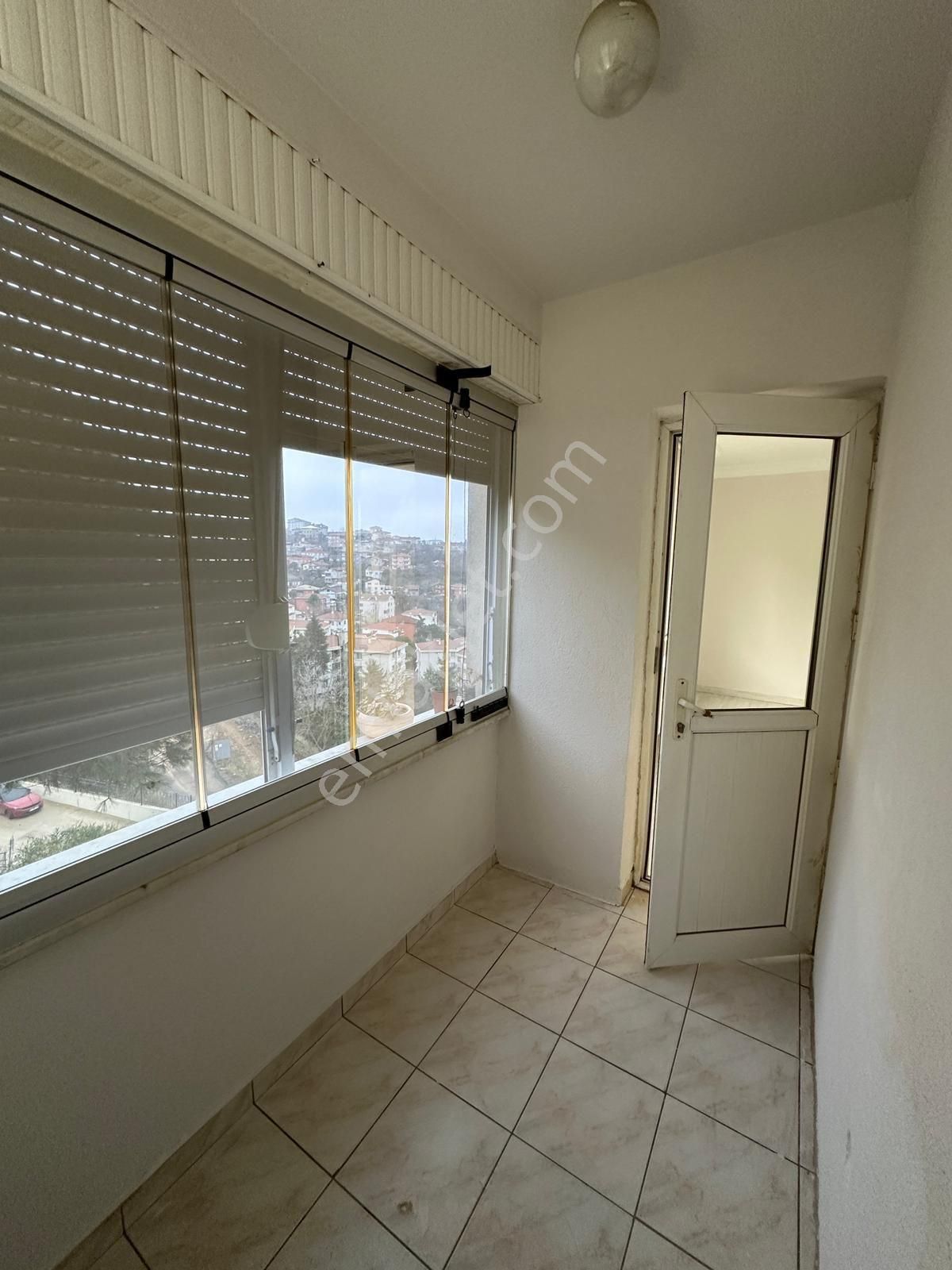 Kavacık Çubuklu Sitede 4+1 150 M Arakat