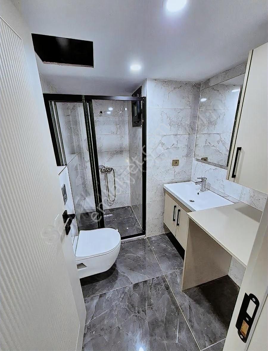 Tetik Emlak'tan Mehmetakifte 3+1 Kapalı Mutfak Geniş Oturumlu - Görsel 26