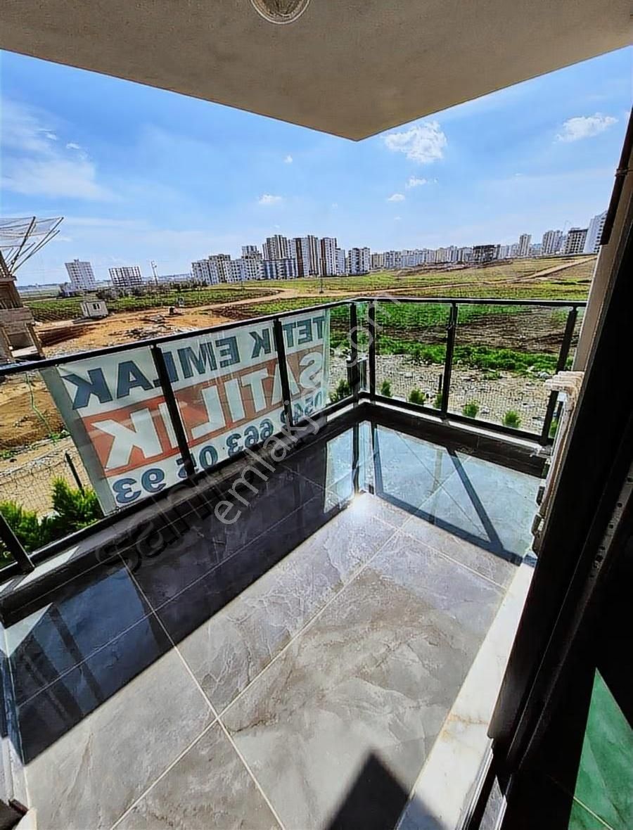 Tetik Emlak'tan Mehmetakifte 3+1 Kapalı Mutfak Geniş Oturumlu - Görsel 11