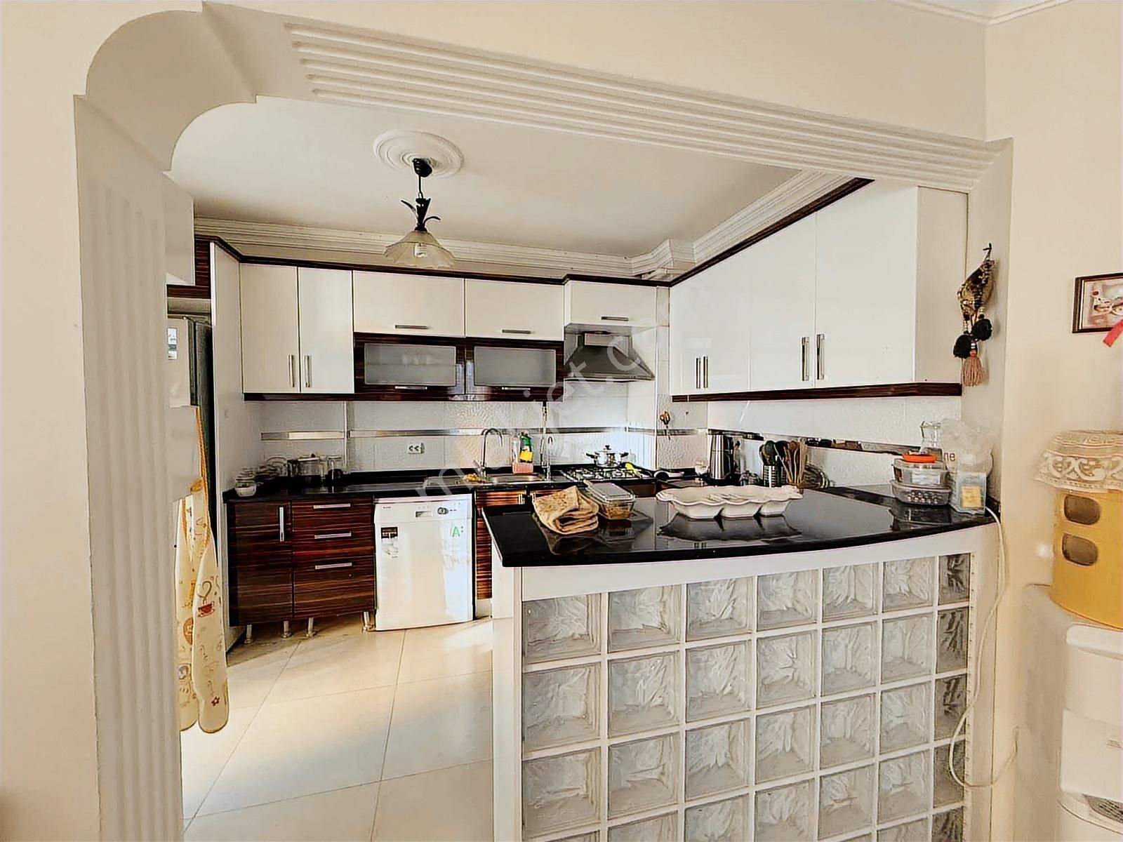 Torbalı Mah. Harika Konumda 3+1 Ara Kat 2 Banyolu Satılık Daire - Görsel 23