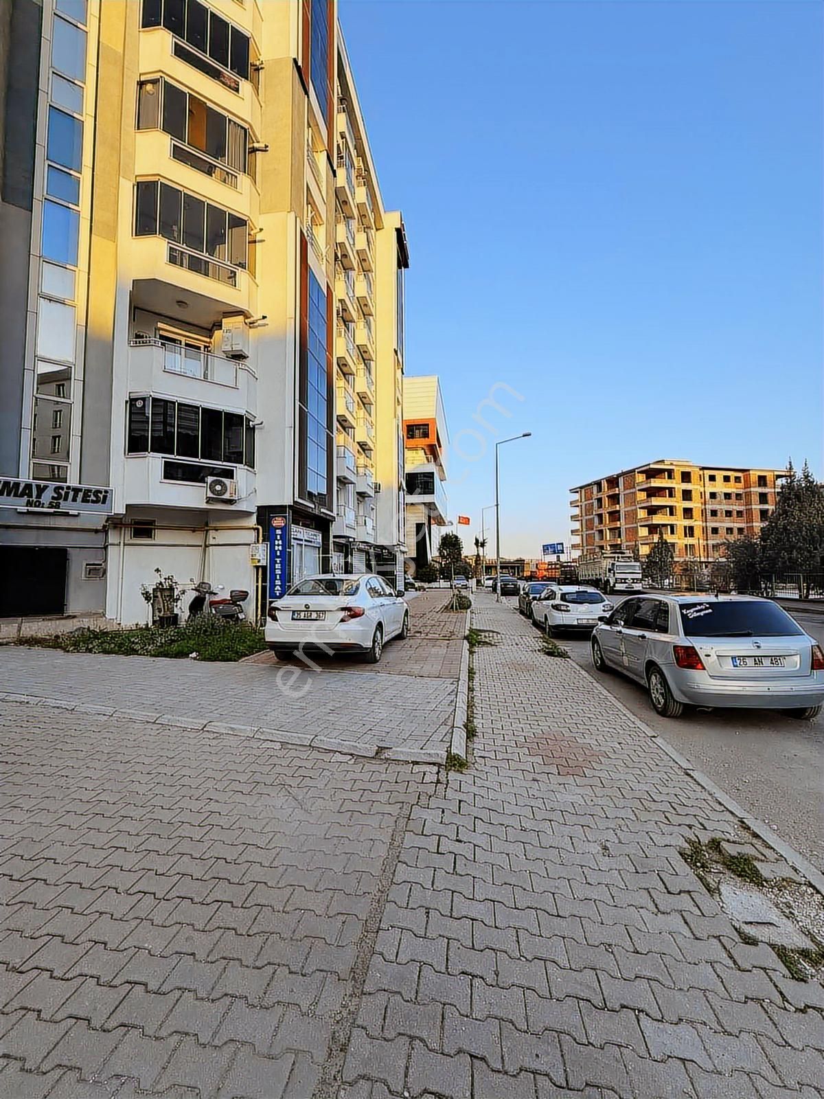 Torbalı Mah. Harika Konumda 3+1 Ara Kat 2 Banyolu Satılık Daire - Görsel 10