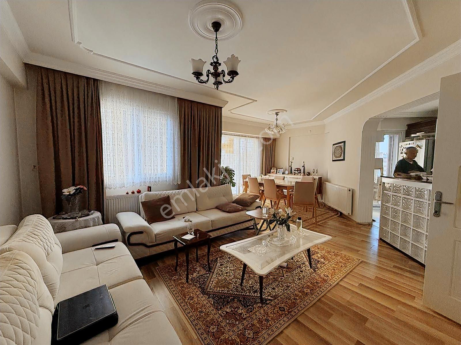 Torbalı Mah. Harika Konumda 3+1 Ara Kat 2 Banyolu Satılık Daire - Görsel 31