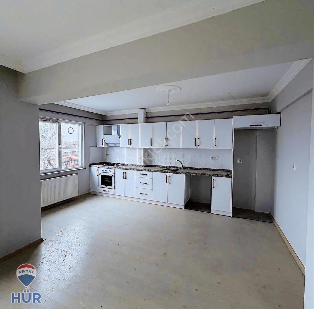 Remax Hür Emrah Tosun"dan Ferizlide Kiralık Daire - Görsel 3