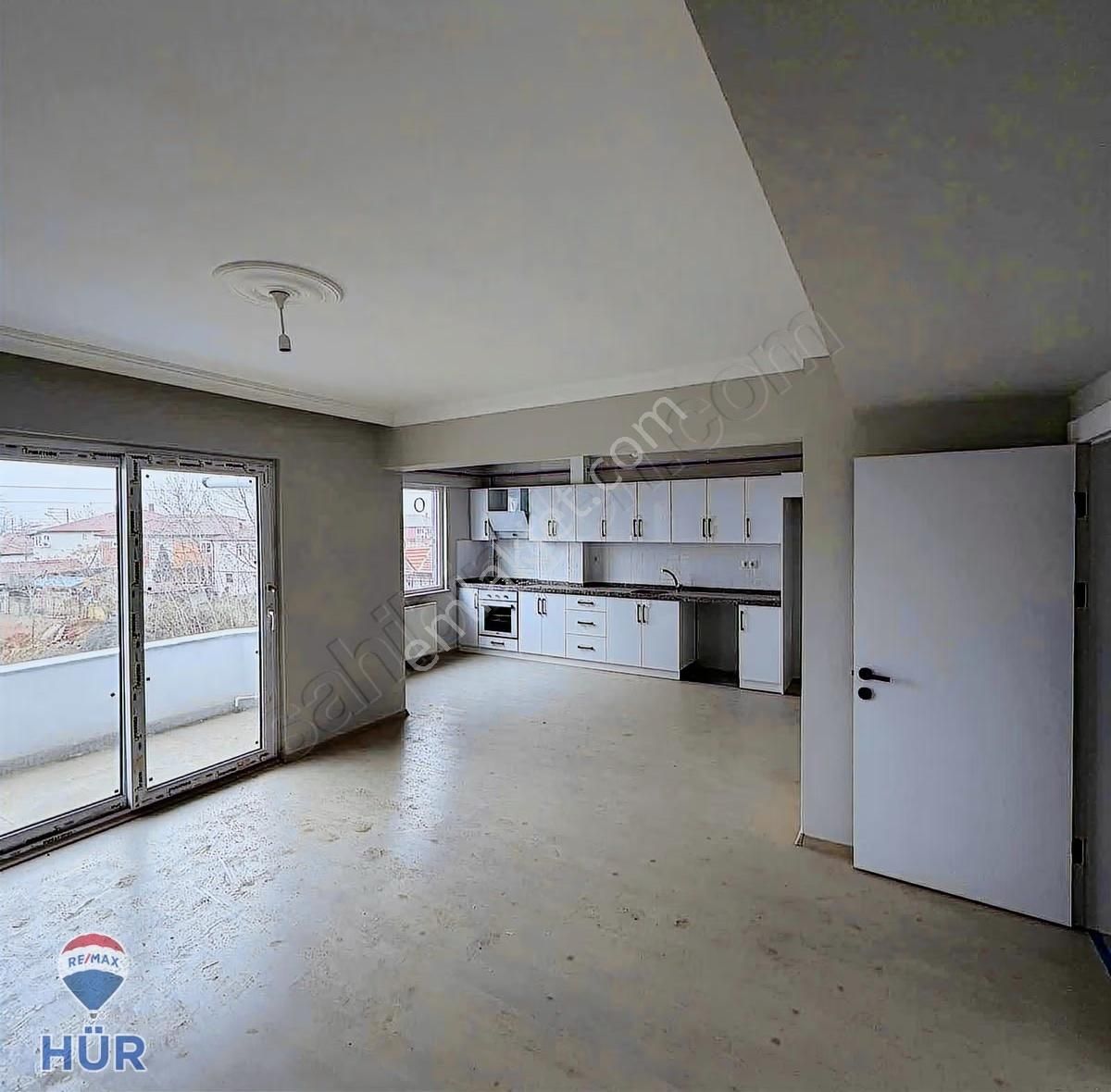 Remax Hür Emrah Tosun"dan Ferizlide Kiralık Daire - Görsel 13