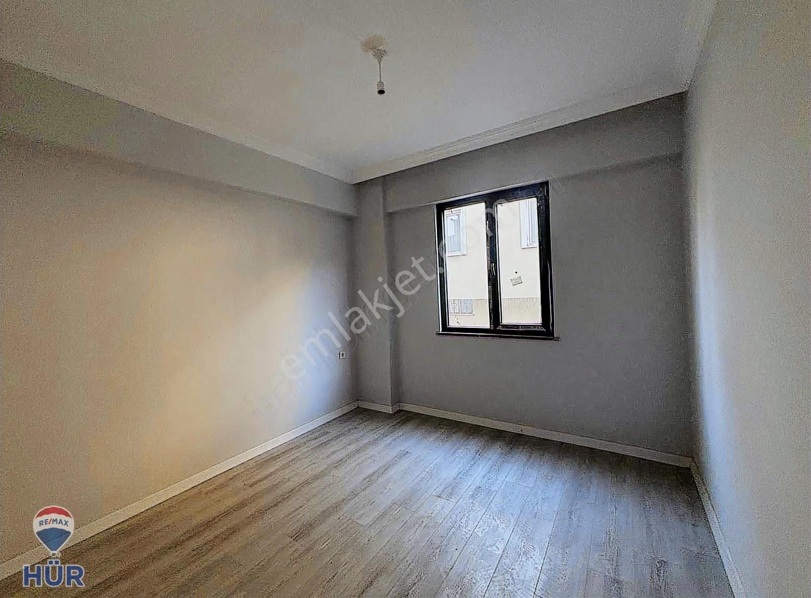 Remax Gamze Topçu'dan Kiralık 3+1 Yeni Daire - Görsel 13