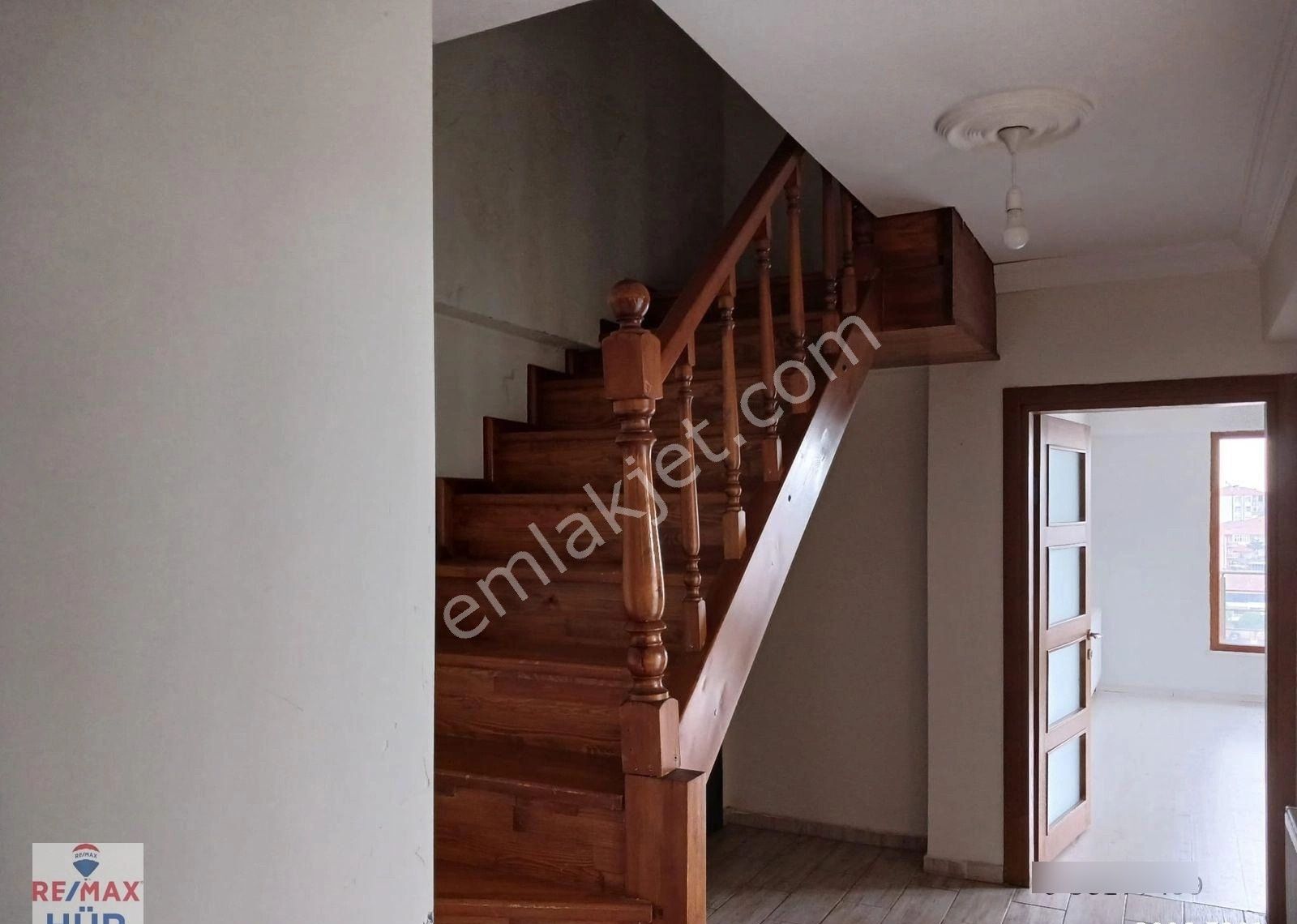 Re/max Hür'den Maltepe'de Şehir Manzaralı 5+1 Çatı Dublex - Görsel 22