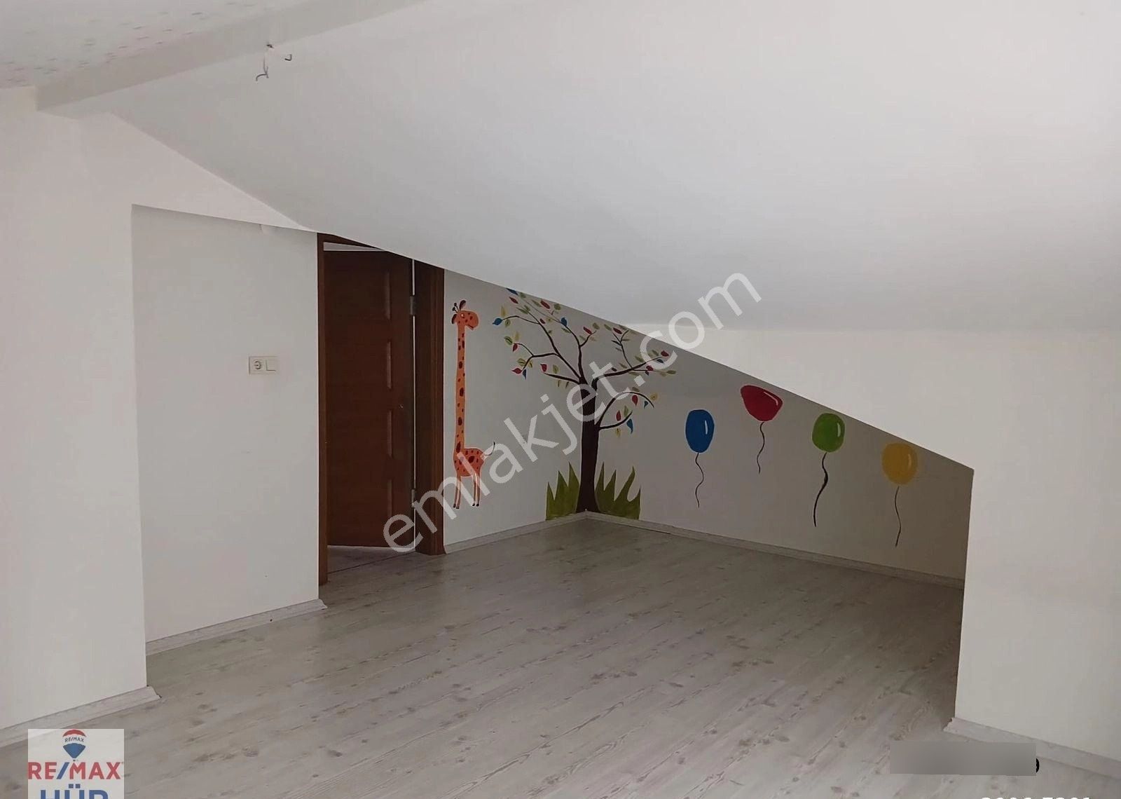 Re/max Hür'den Maltepe'de Şehir Manzaralı 5+1 Çatı Dublex - Görsel 18