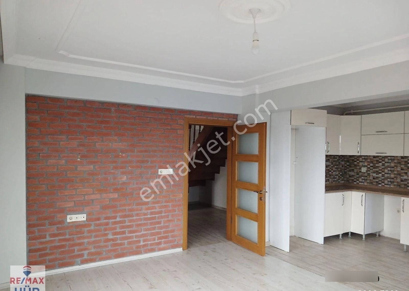 Re/max Hür'den Maltepe'de Şehir Manzaralı 5+1 Çatı Dublex - Görsel 7