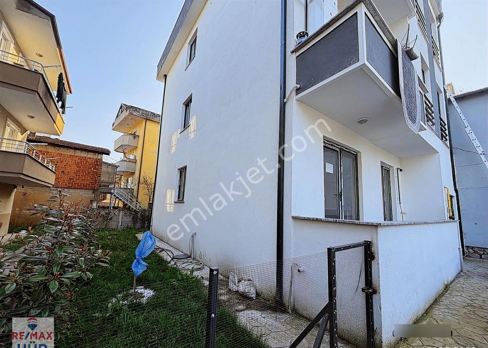 Remax Gamze Topçu'dan Kiralık 3+1 Yeni Daire - Görsel 9