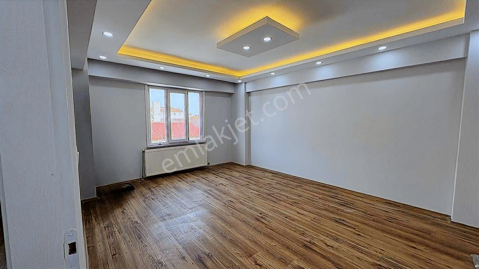 Muhteşem 3+1 Dublex Daire 15 Yaşında