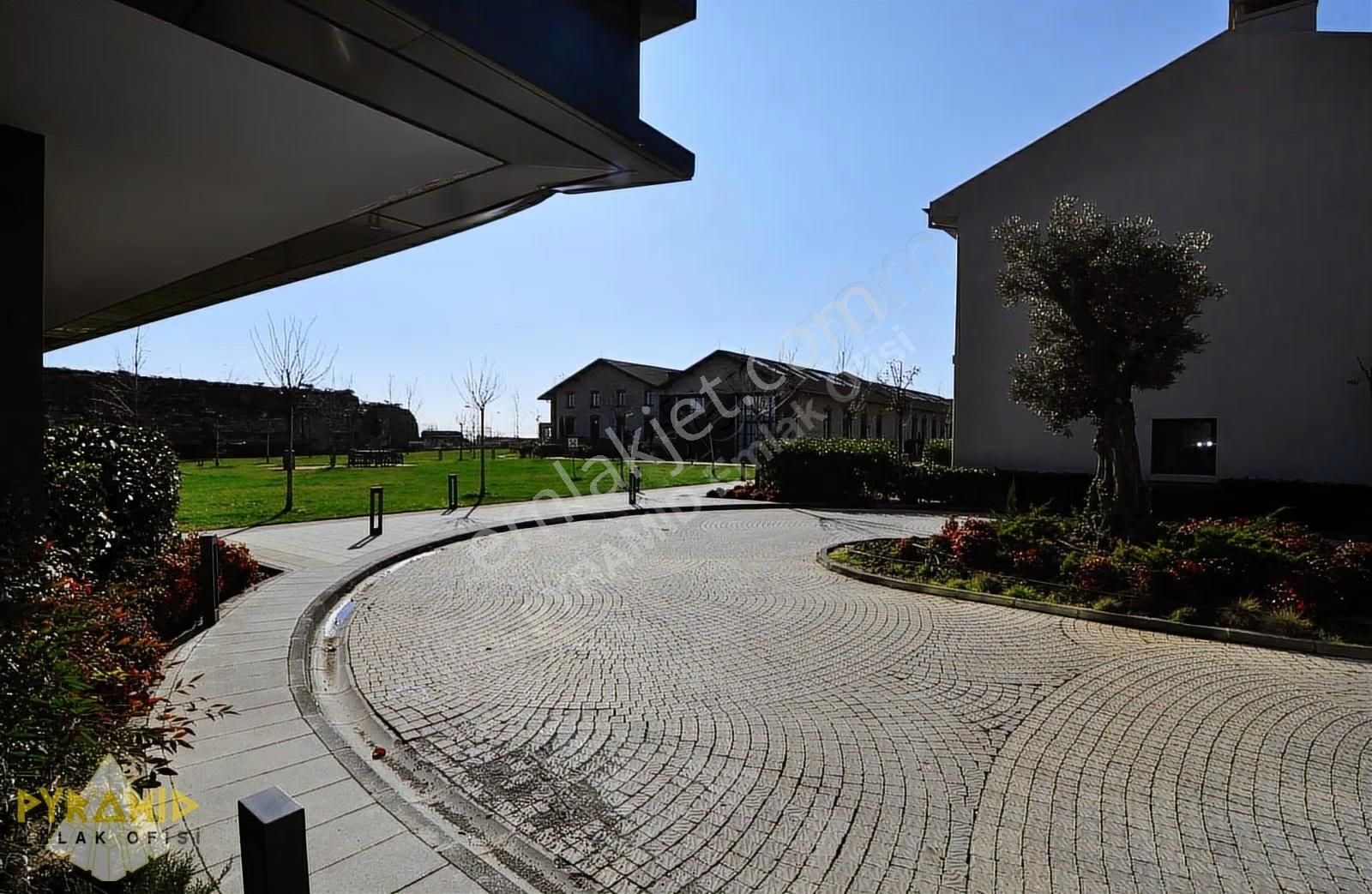 Pyramıd'den Cer İstanbul Projesi Teras-balkonlu 2+1 Lüx Daire - Görsel 7