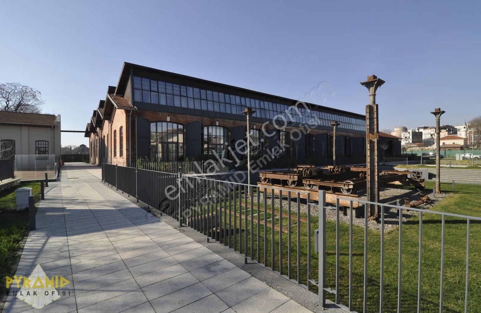 Pyramıd'den Cer İstanbul Projesi Teras-balkonlu 2+1 Lüx Daire - Görsel 32