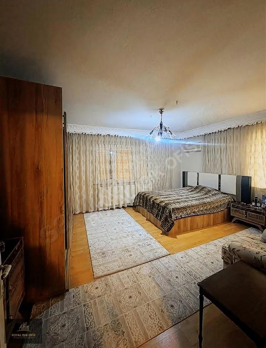 İzmir Cad Asansörlü M2 Mükemmel Arakat