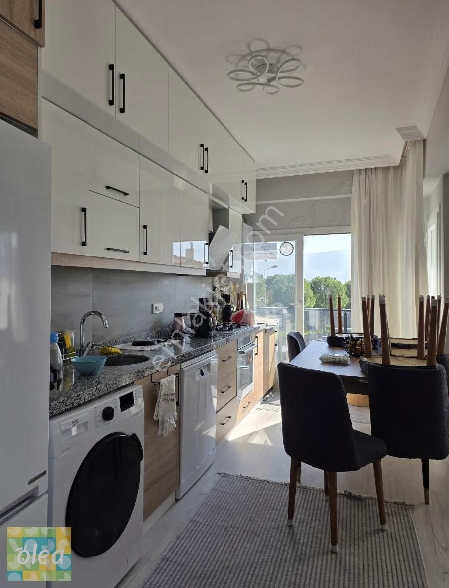 Milas Burgaz Mahallesinde Satılık 3+1 Daire