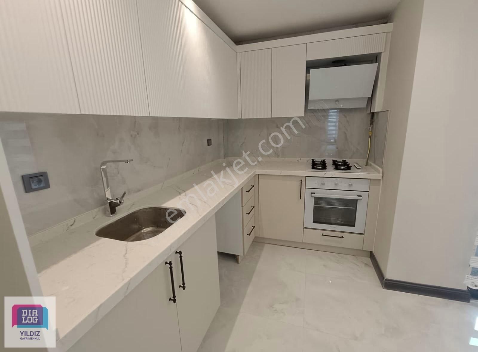 Dialog Yıldız / Akpınarda Metro'ya Yakın Sıfır 1+1 Kiralık Daire - Görsel 3