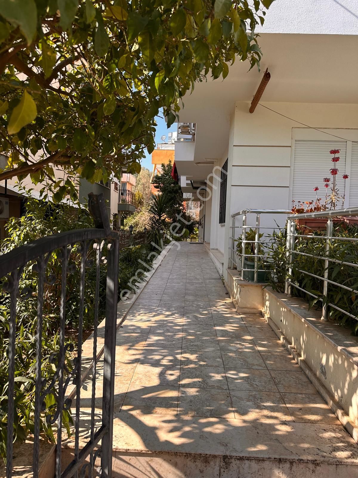 Konyaaltı Gürsu'da 1+1 Kiralık Eşyalı Daire - Görsel 3