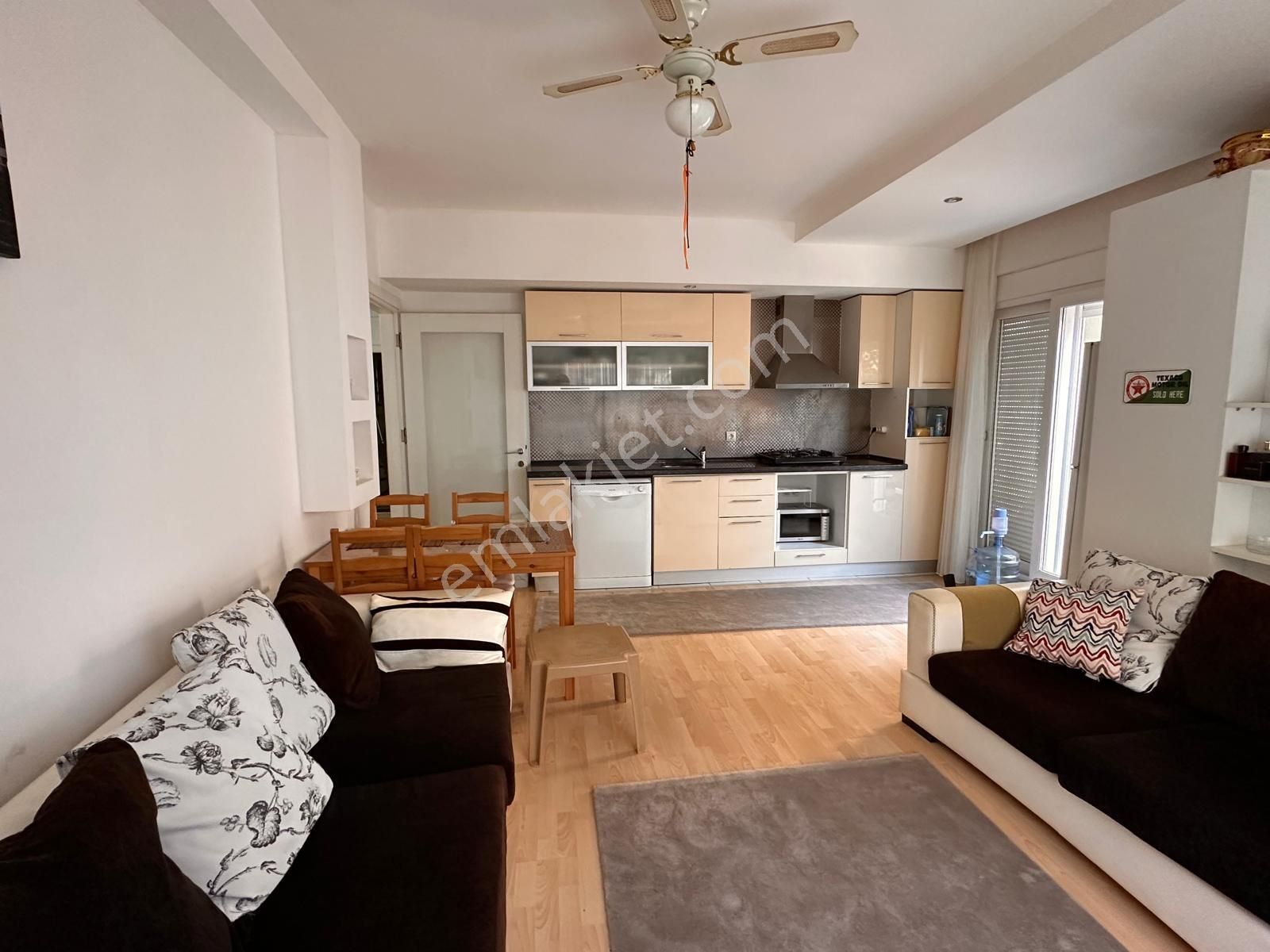 Konyaaltı Gürsu'da 1+1 Kiralık Eşyalı Daire