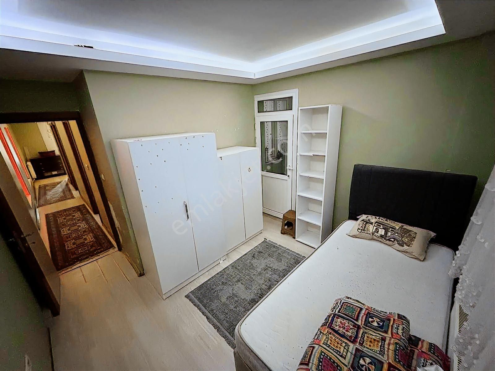 Balçova Ekonomi Yakını Sakarya Cad. 3+1 Eşyalı - Görsel 15