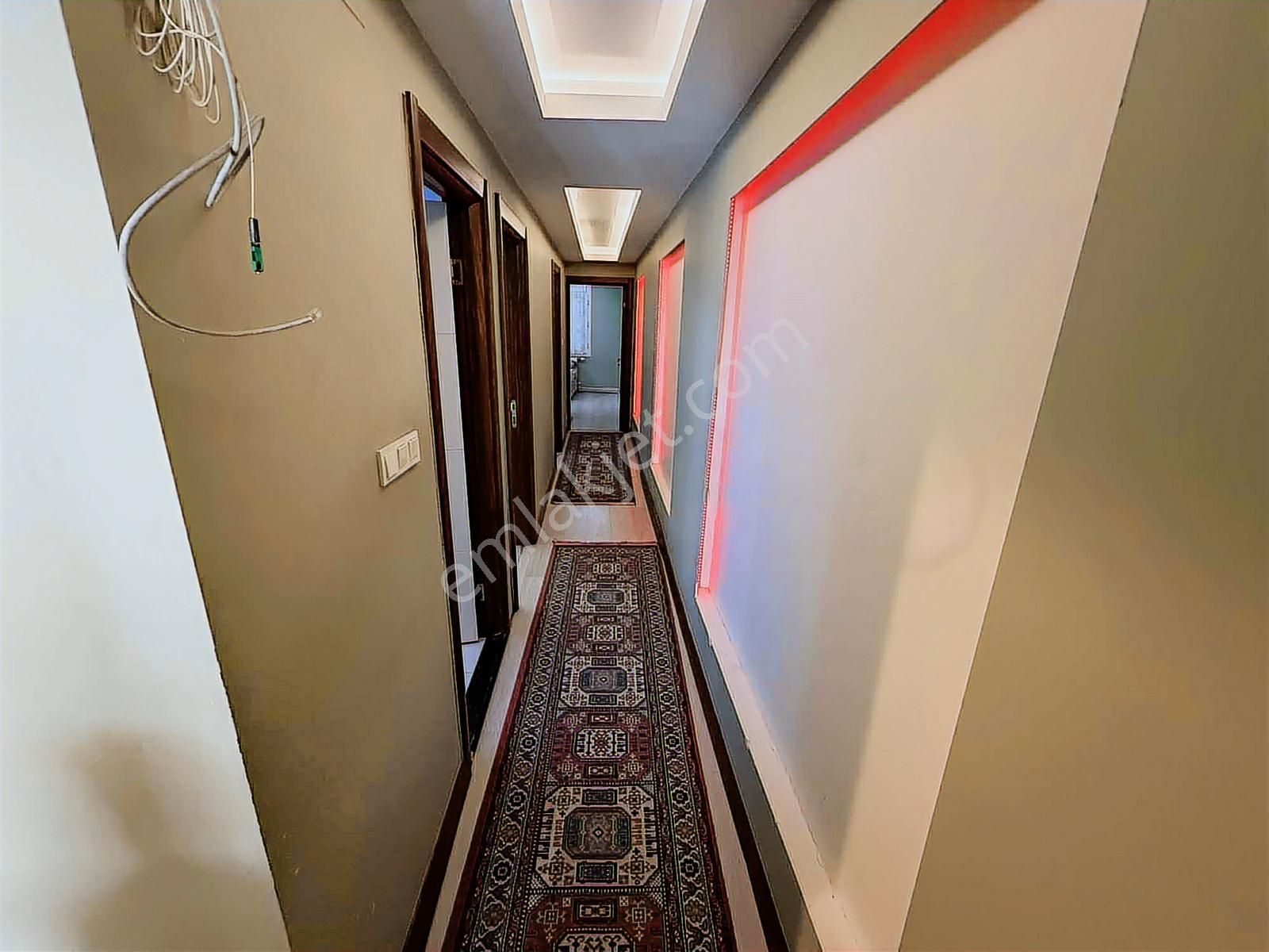 Balçova Ekonomi Yakını Sakarya Cad. 3+1 Eşyalı - Görsel 3