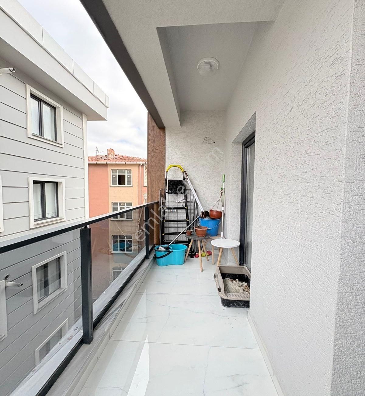 Müslüm Emlaktan Avcılar G.palada Göl Manzaralı 2+1 Sıfır Ara Kat - Görsel 24